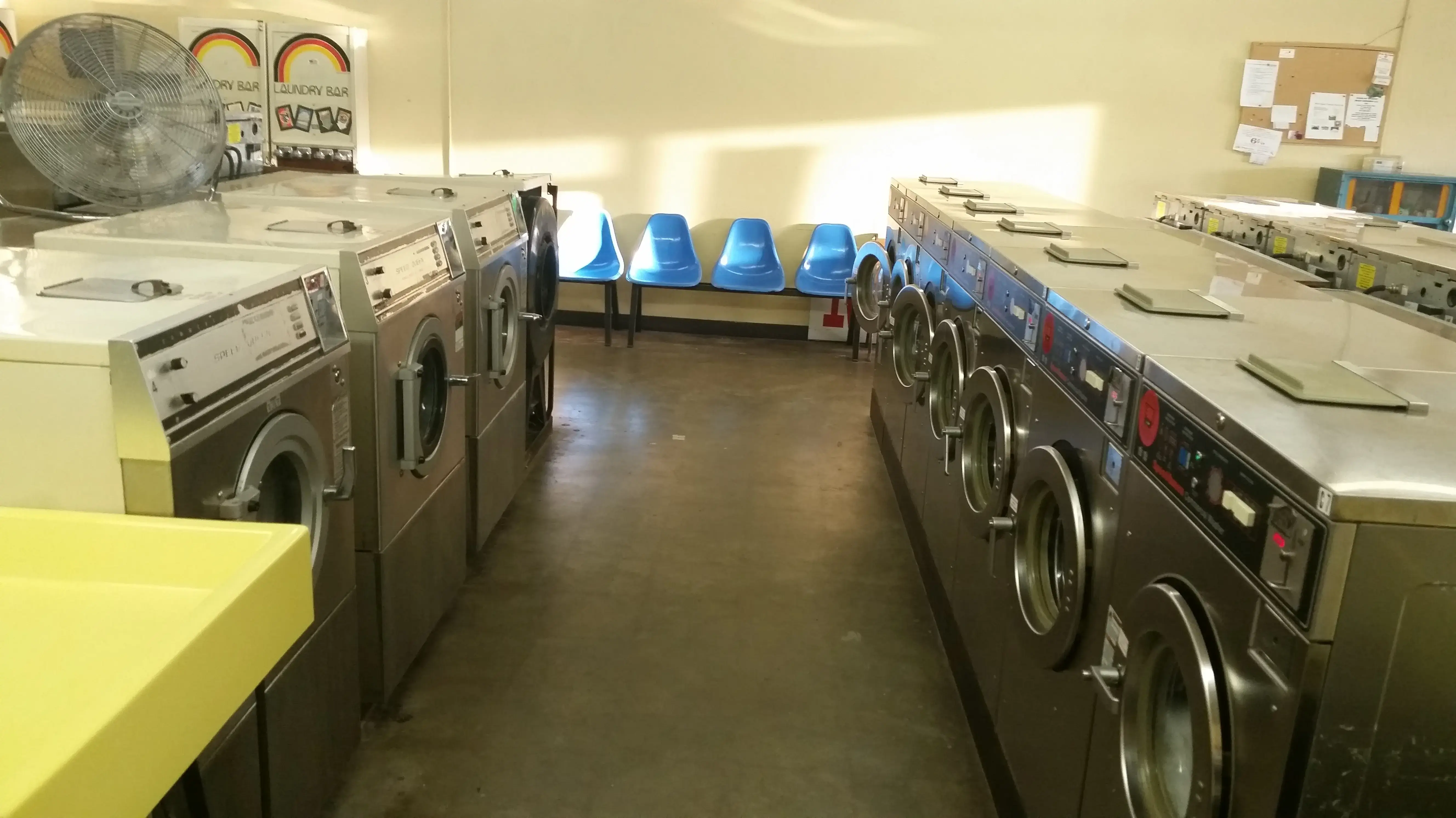 Quik Wash Laundry - Image 11