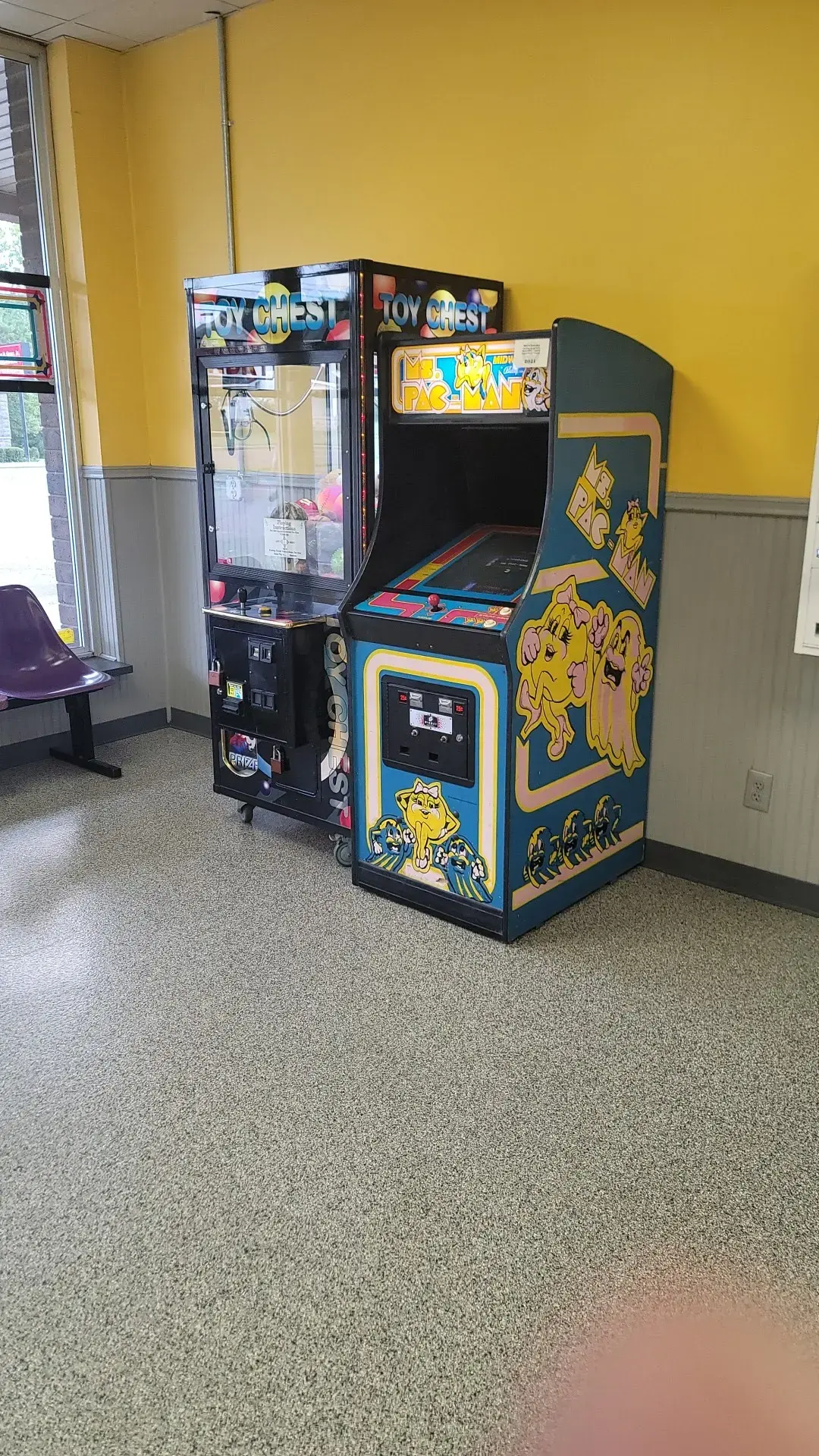 Quik Wash Laundry - Image 10