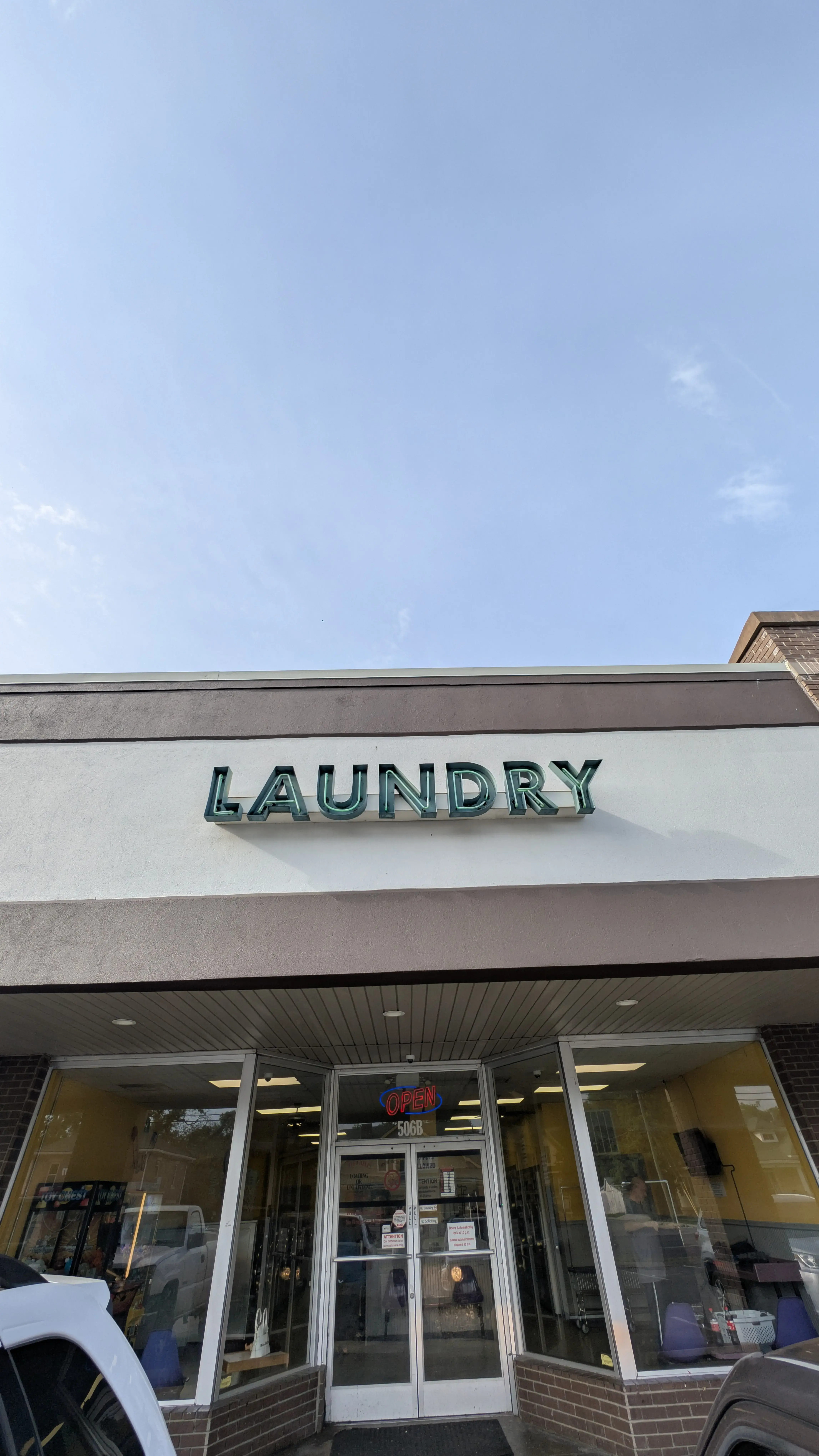 Quik Wash Laundry thumbnail 11