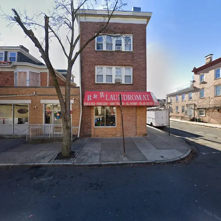 R & R Laundromat - Image 6