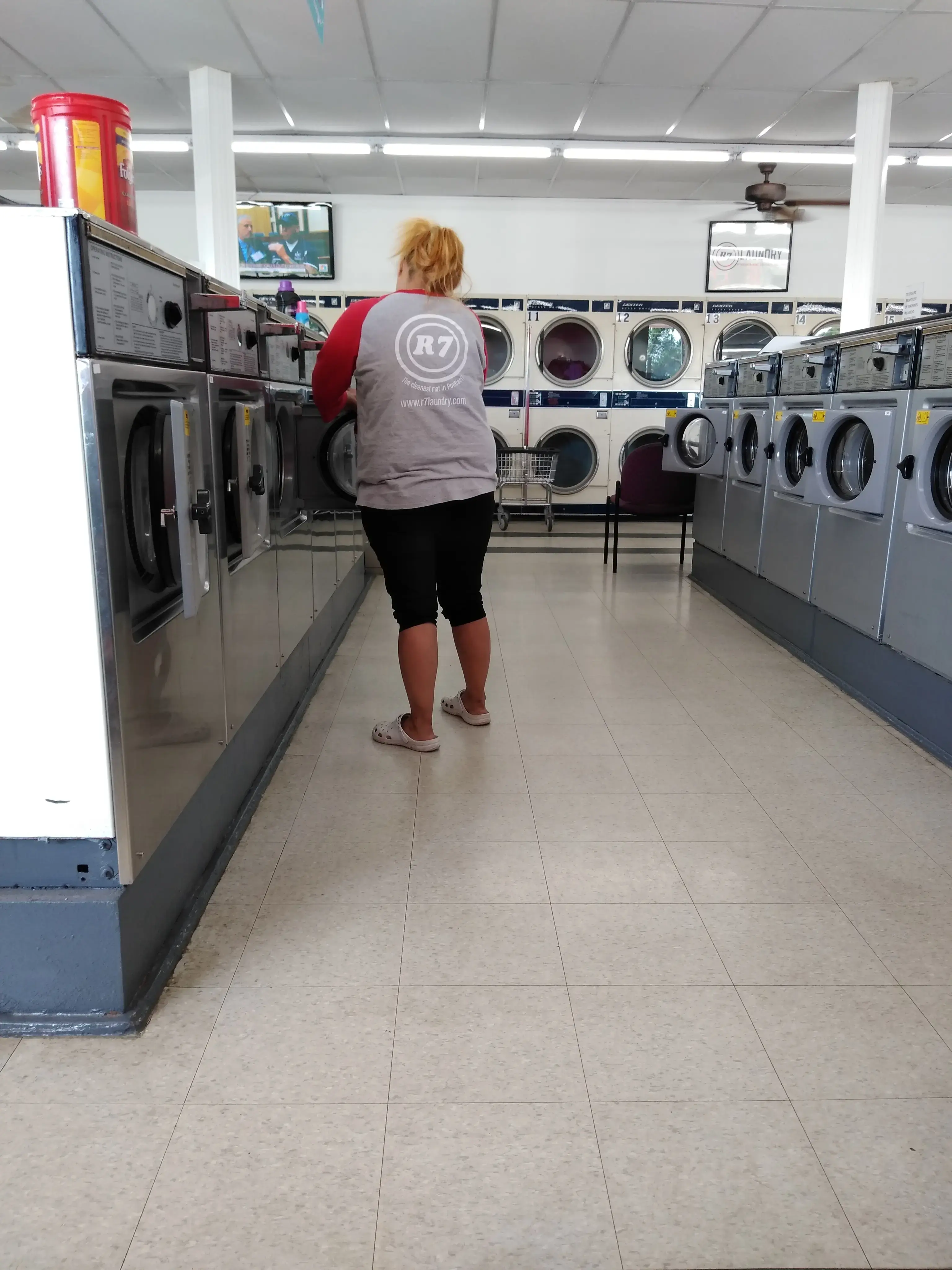 R7 Laundry - Image 18