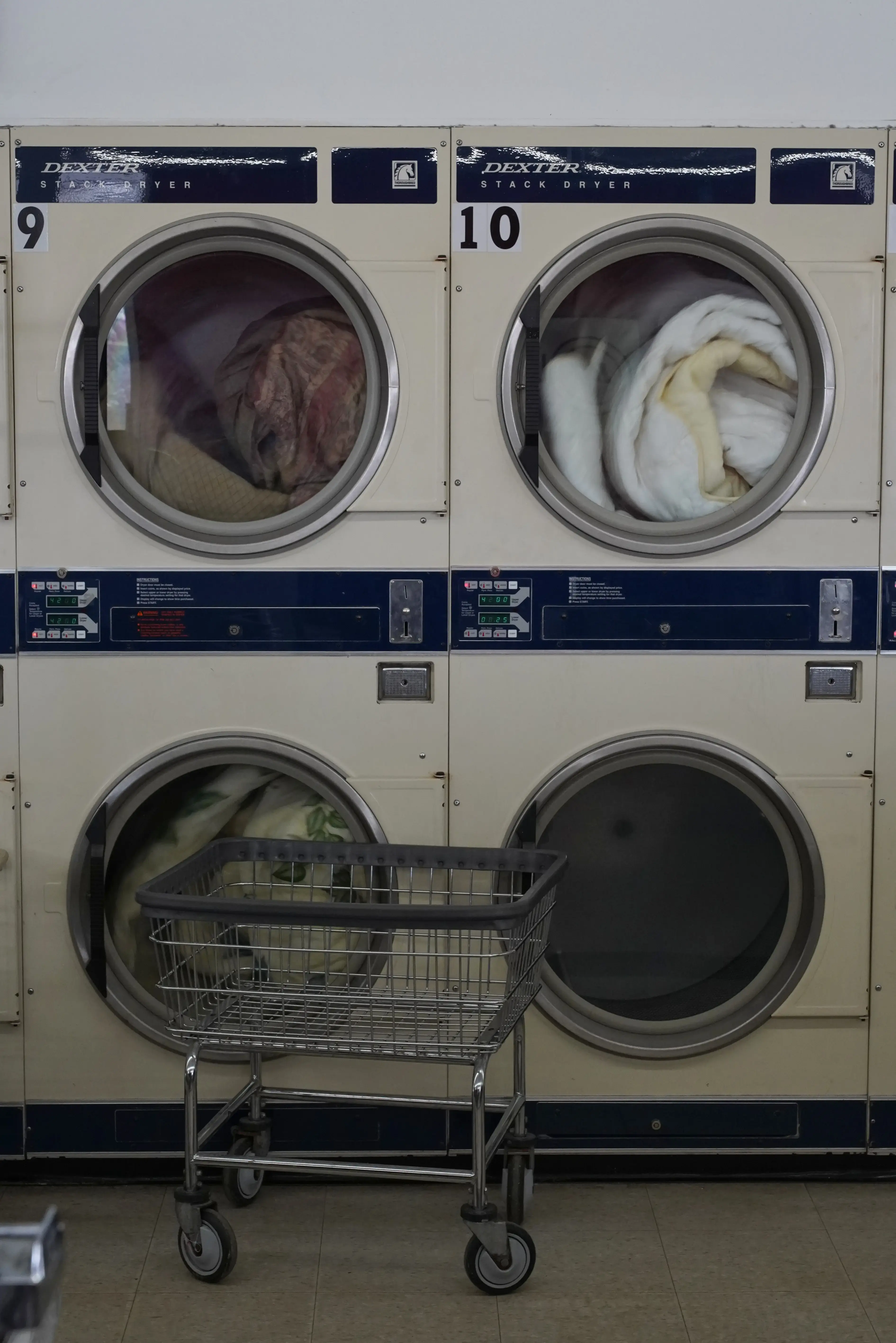 R7 Laundry - Image 10
