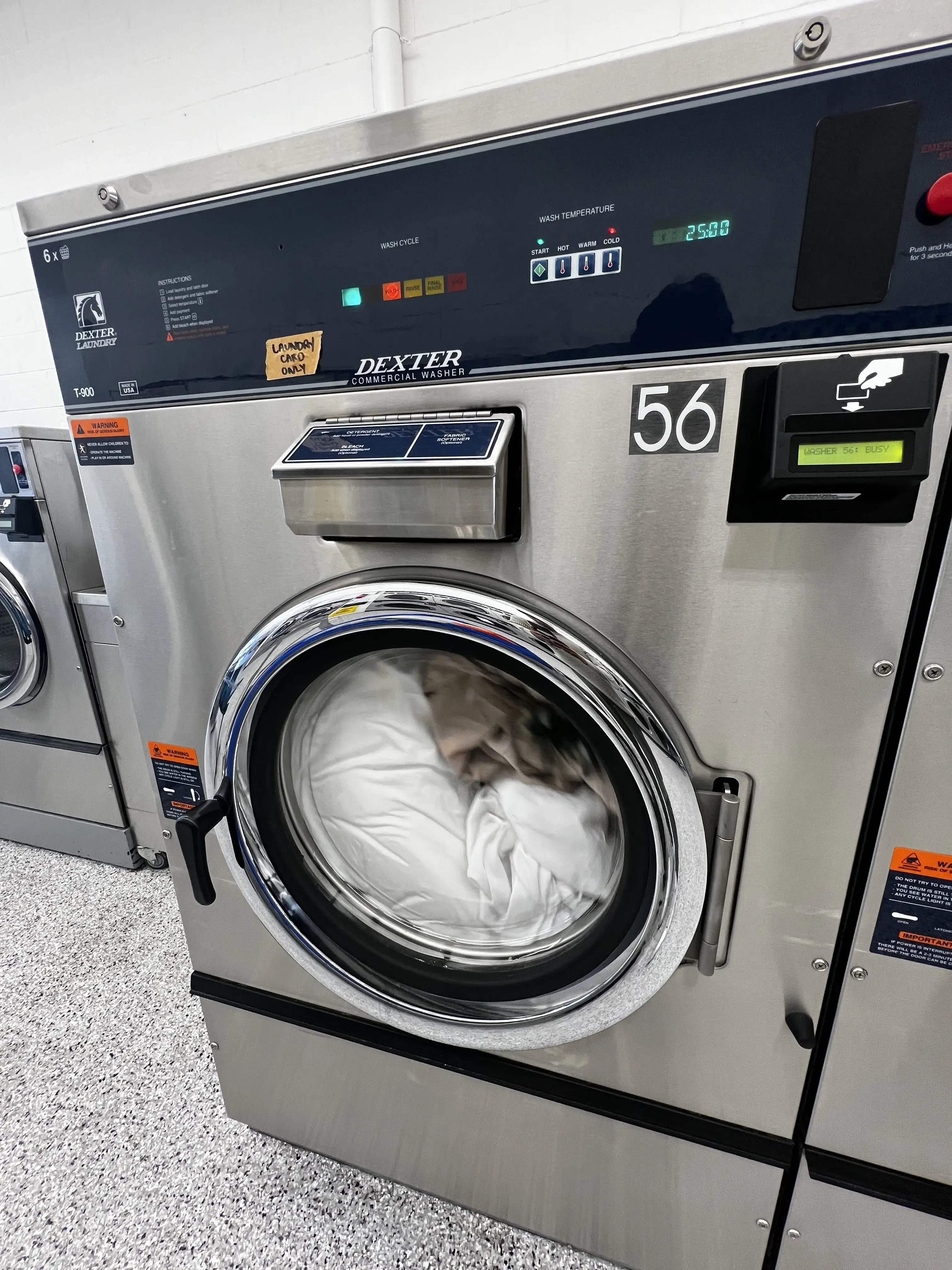 RAG's Coin Laundry - Image 2