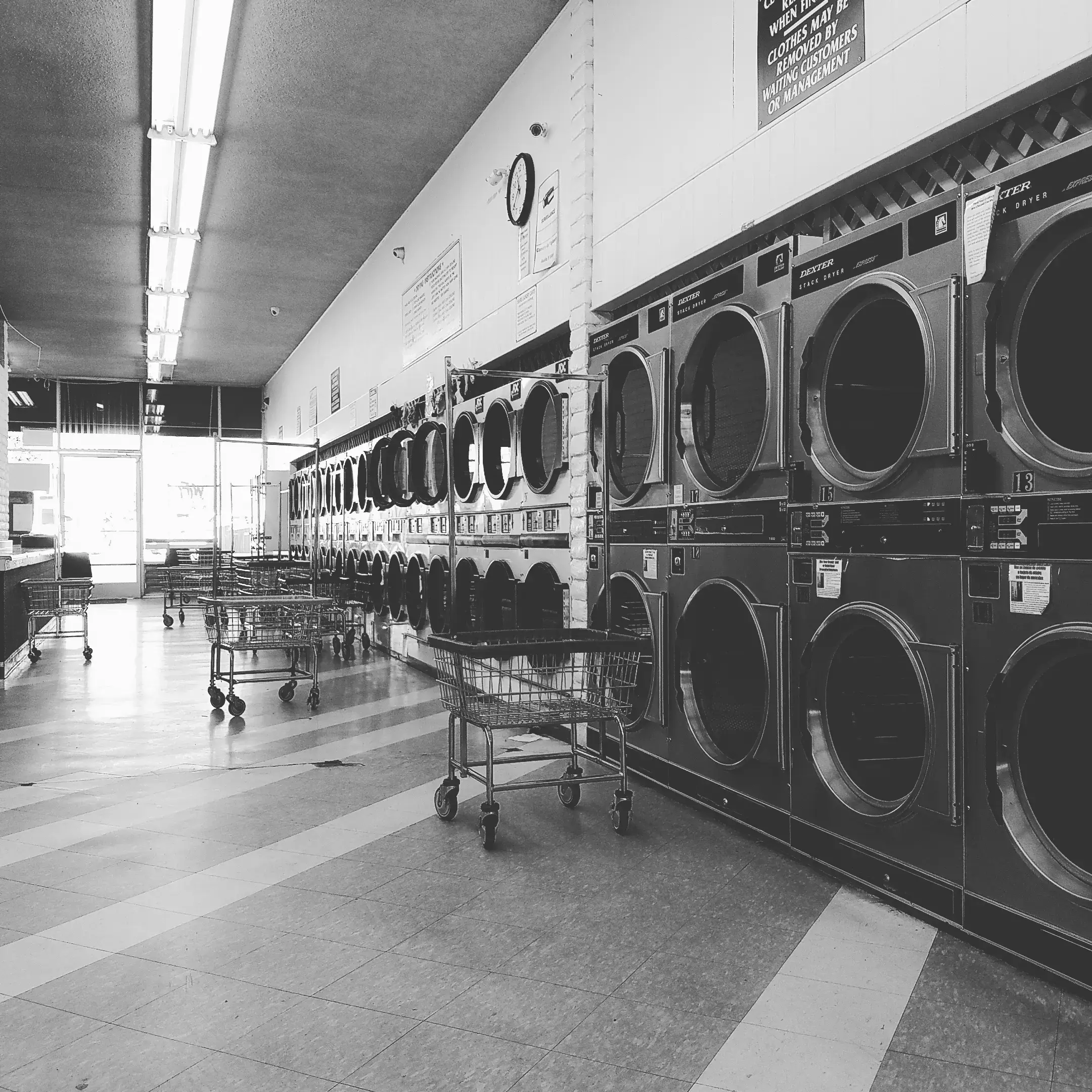RAG's Coin Laundry - Image 17