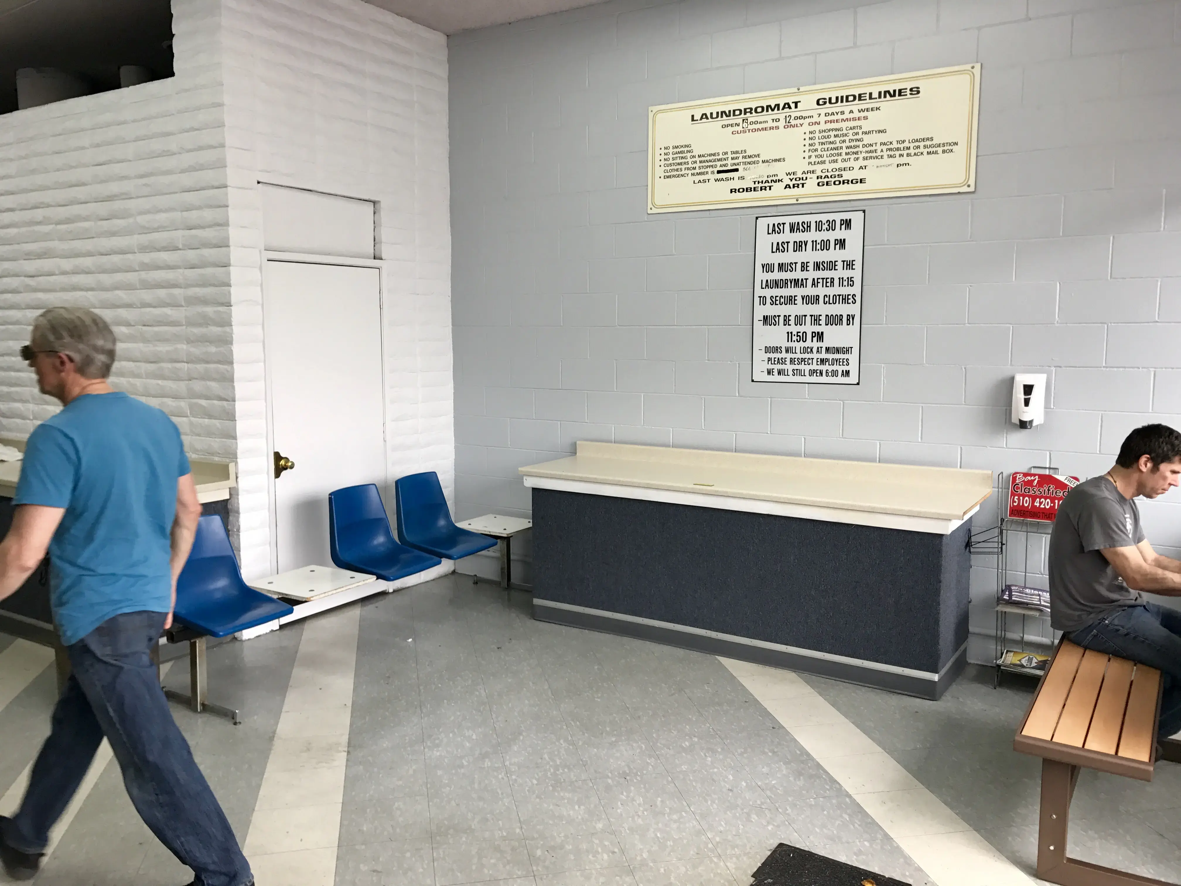RAG's Coin Laundry thumbnail 6