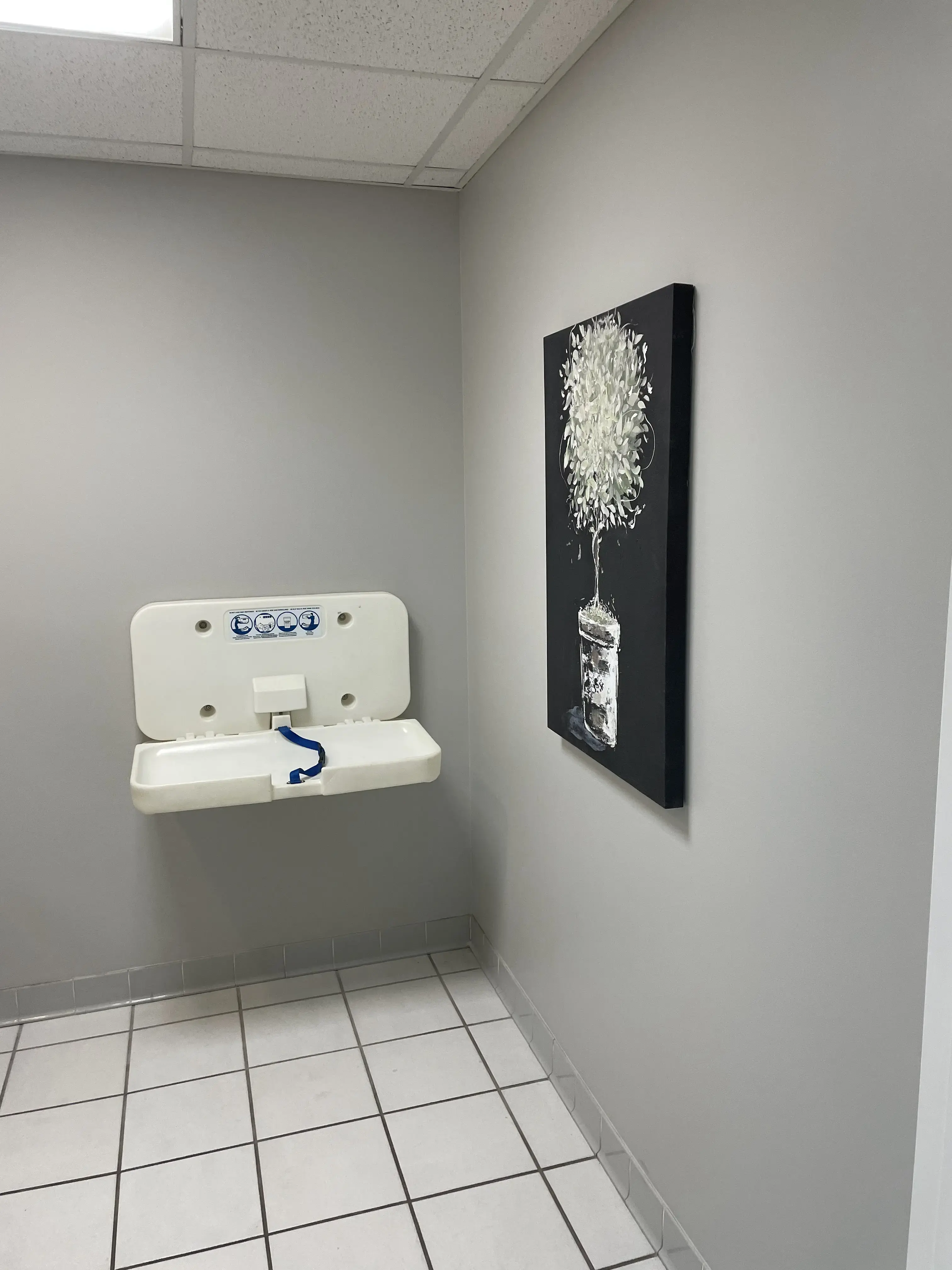 Rain Or Shine Laundromat - Image 10