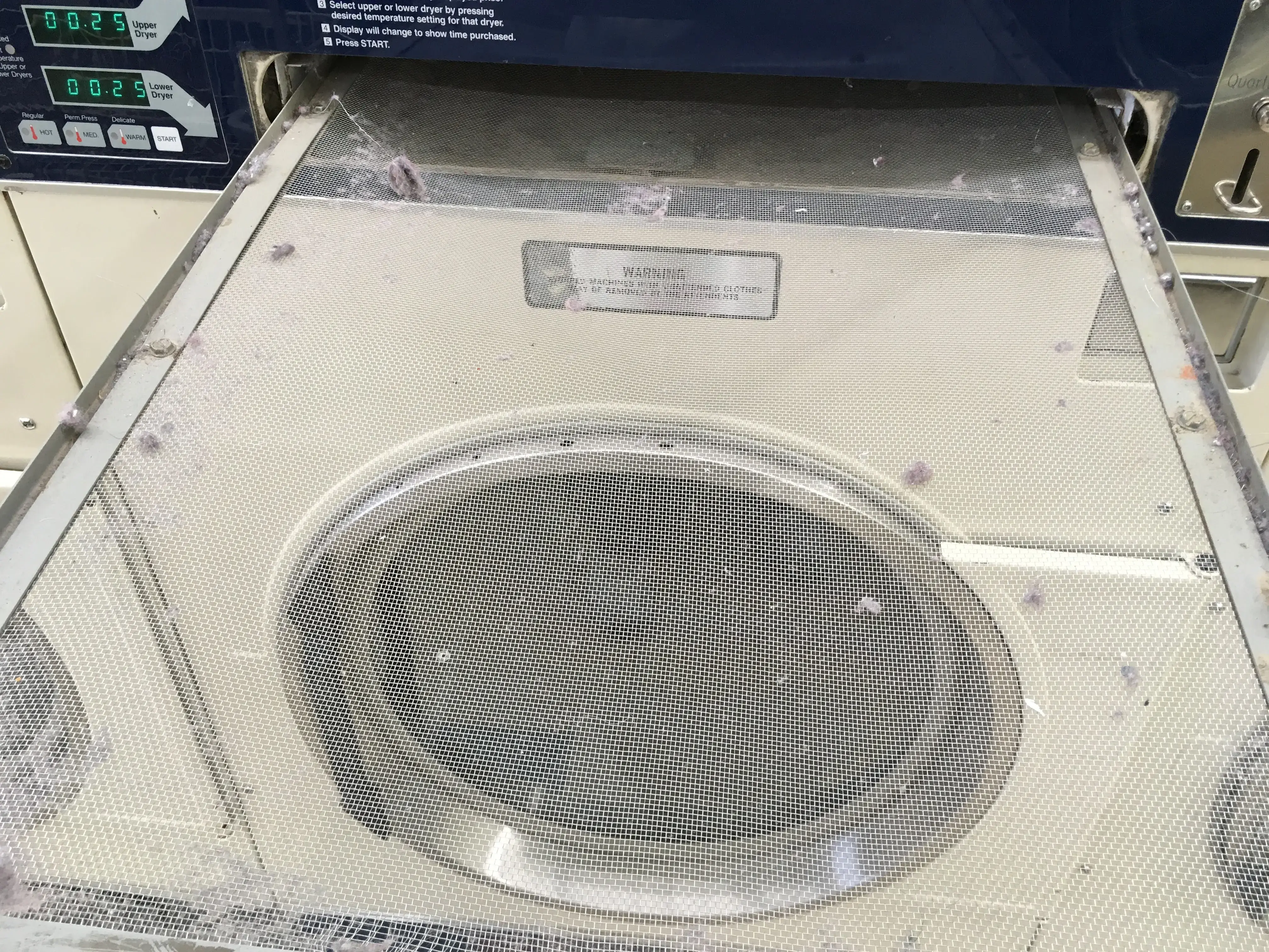Rainbow Laundromat thumbnail 4