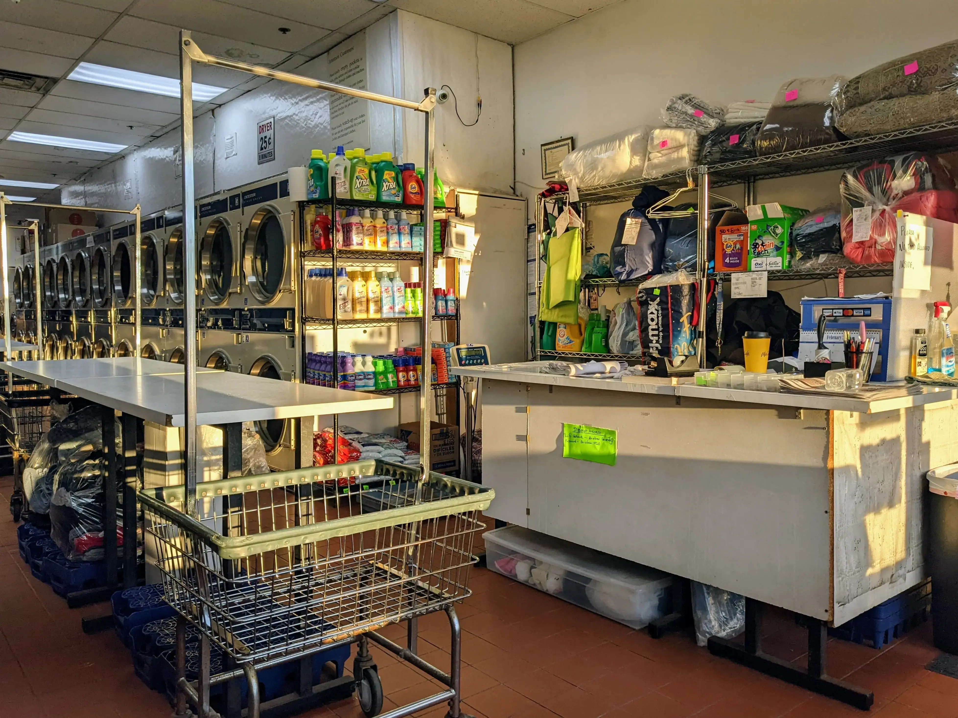 Rainbow Laundromat thumbnail 14