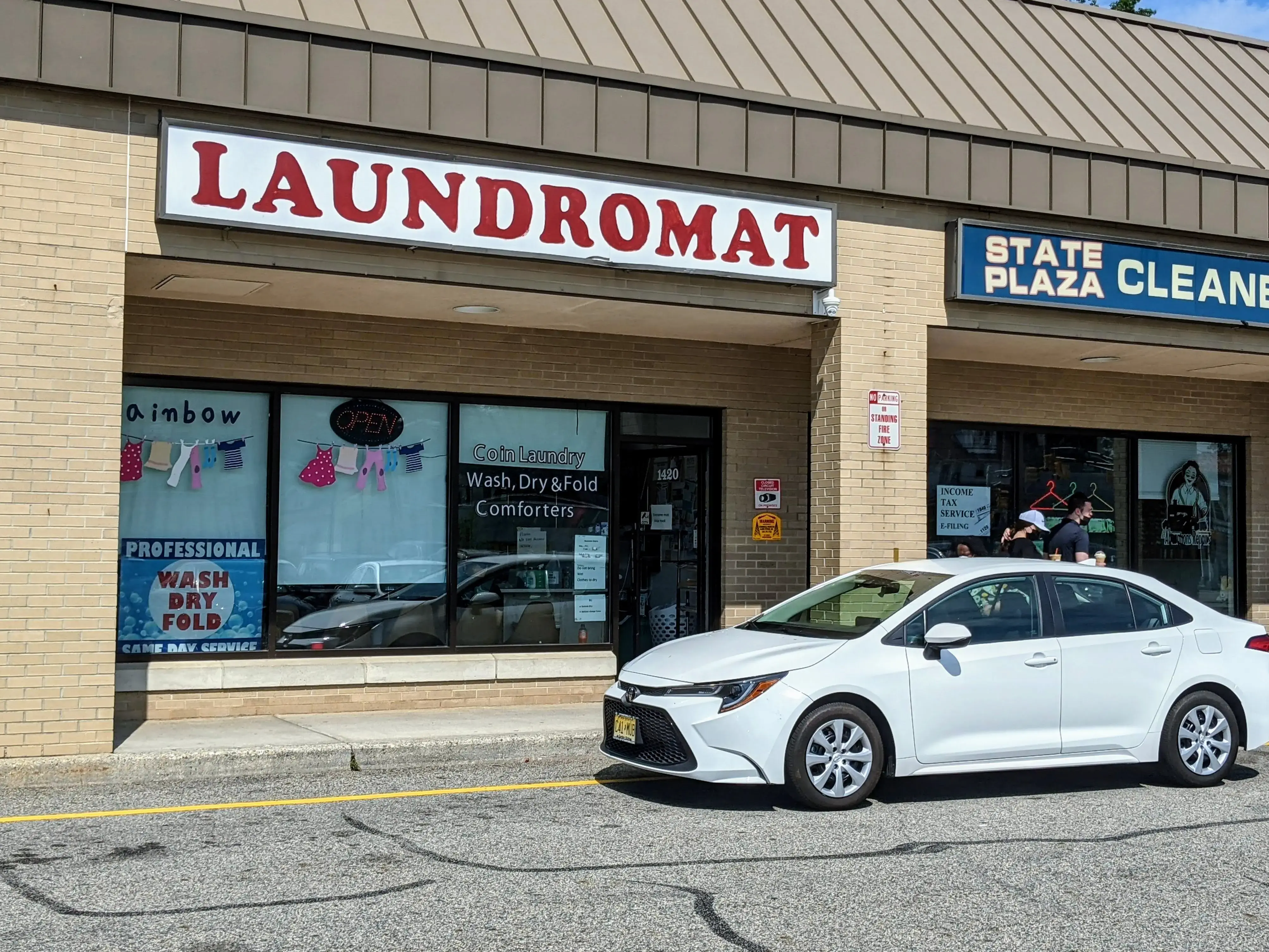 Rainbow Laundromat thumbnail 19