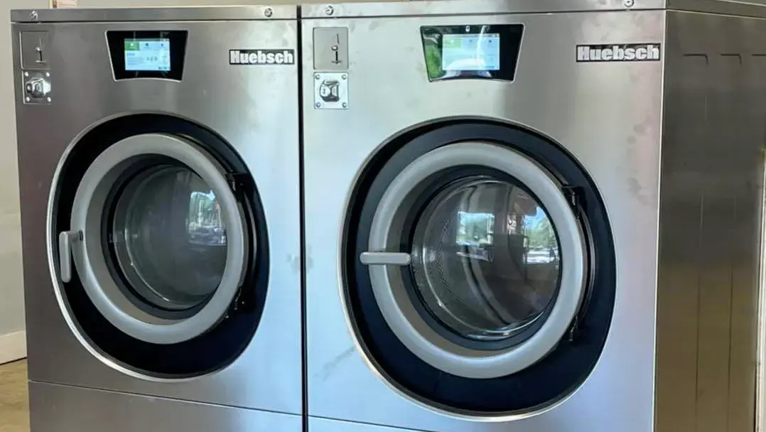 Rainbow Laundry KC thumbnail 12