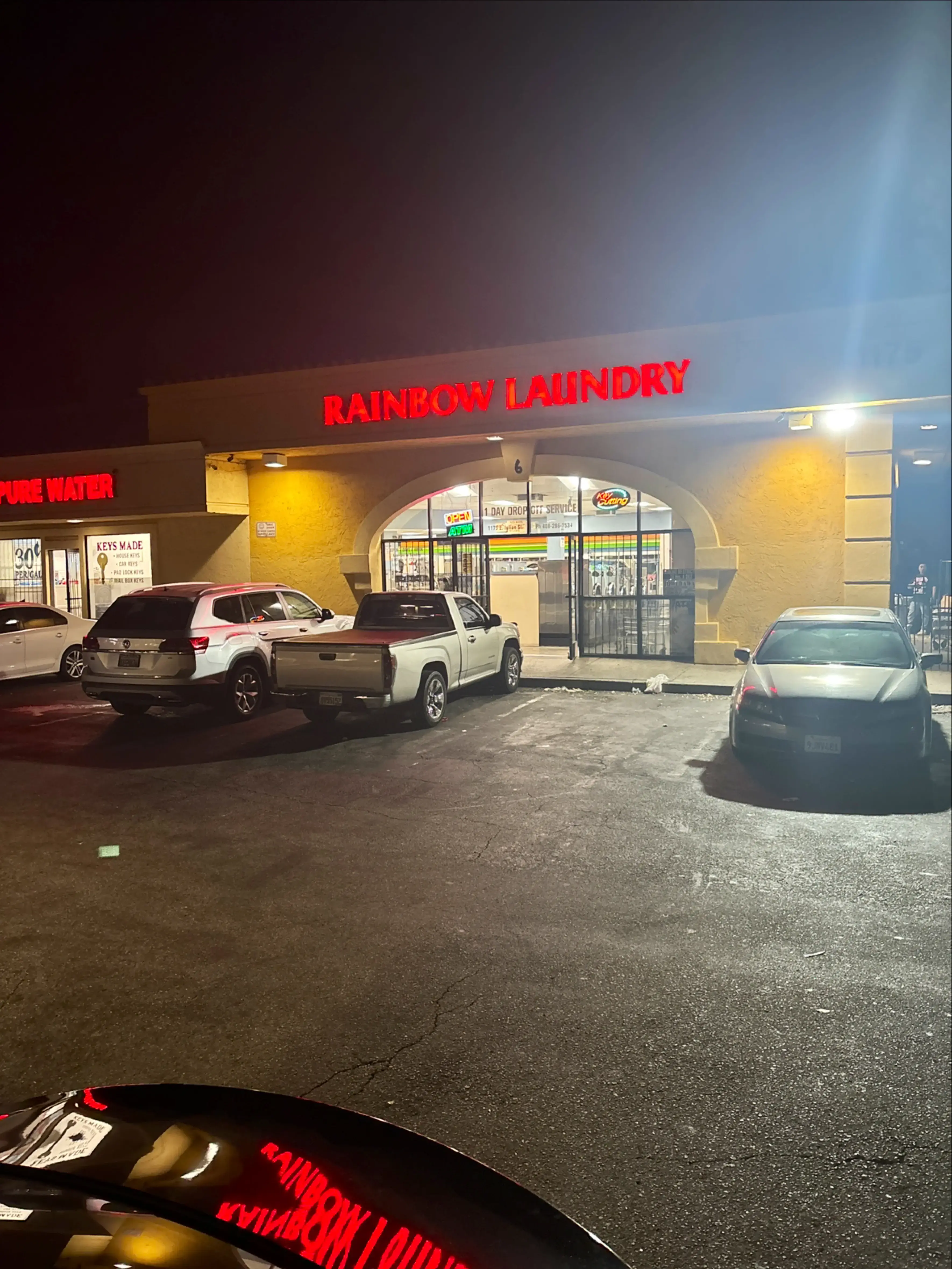 Rainbow Laundry & Water - Image 2