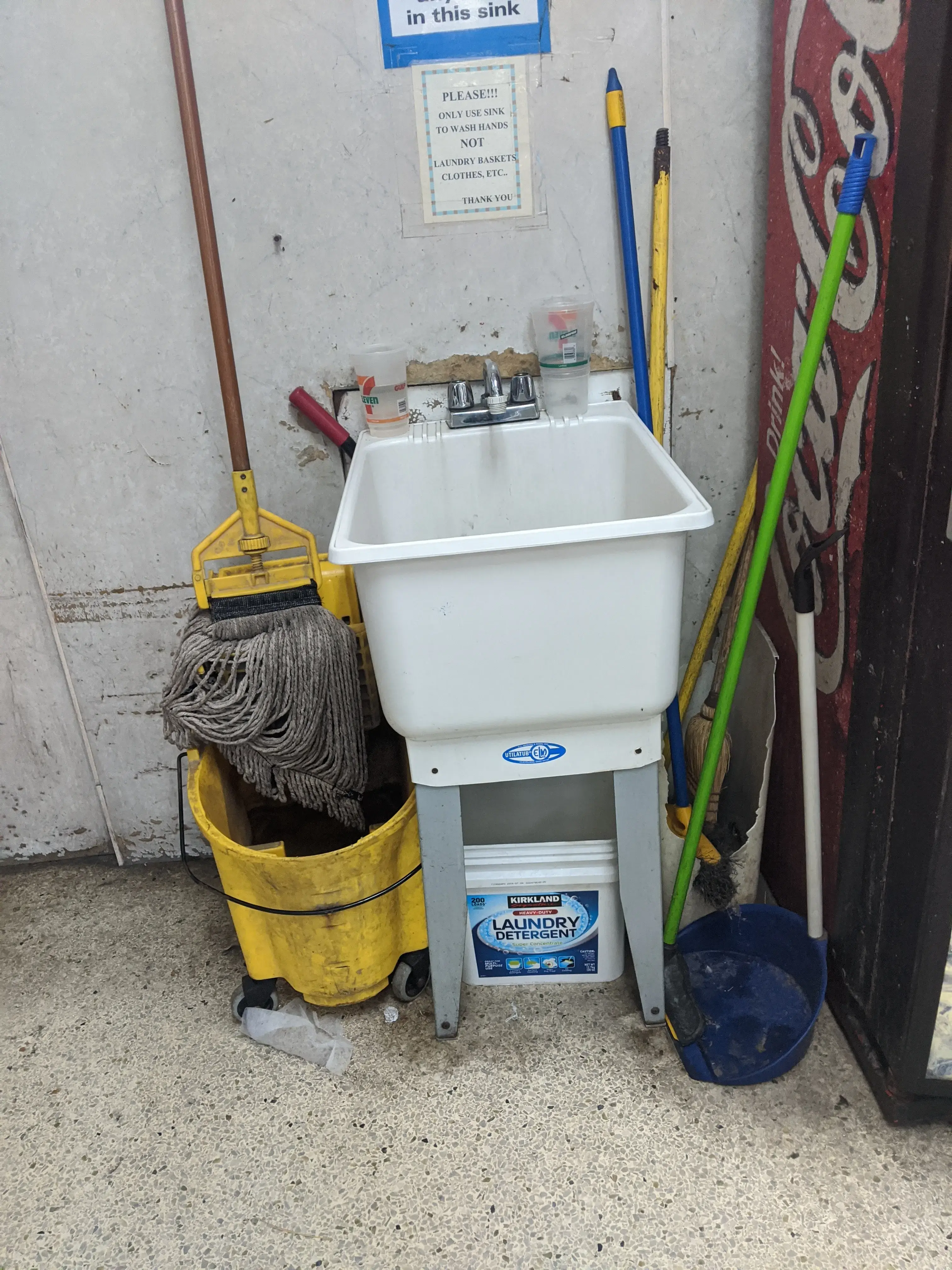 Rainbow Laundry - Image 14