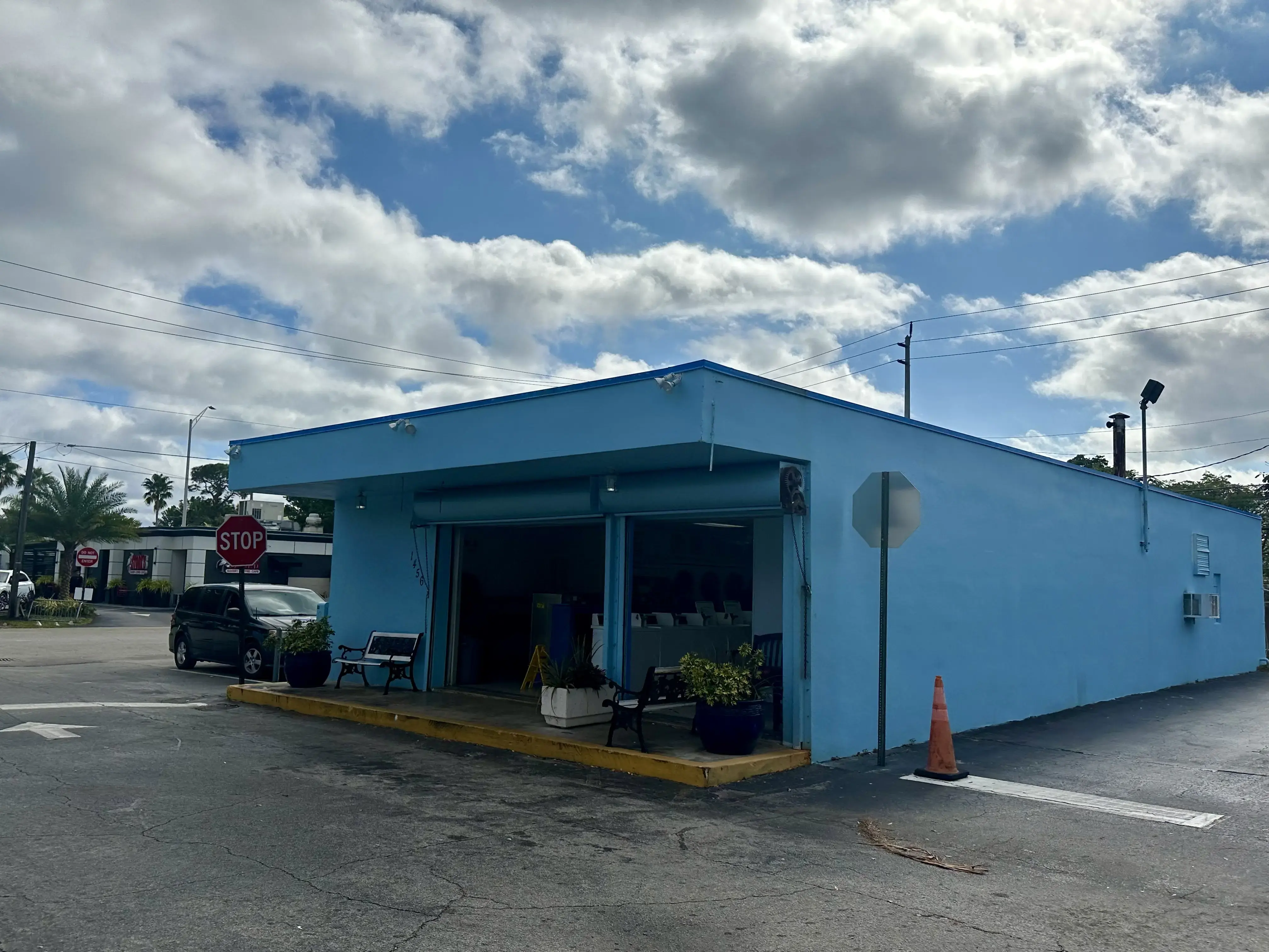 Rainbow Laundry location