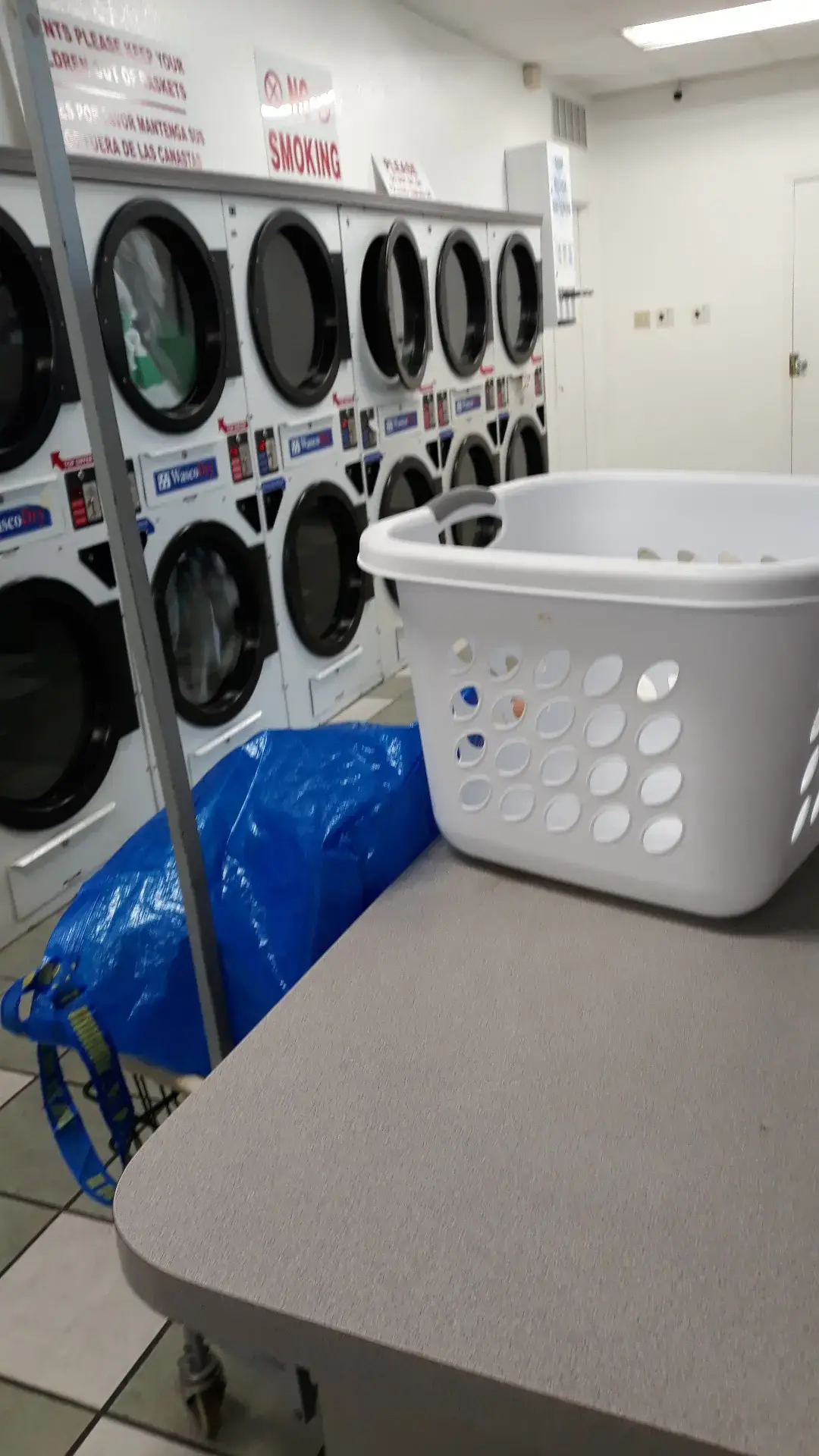 Rainwater Laundromat thumbnail 10