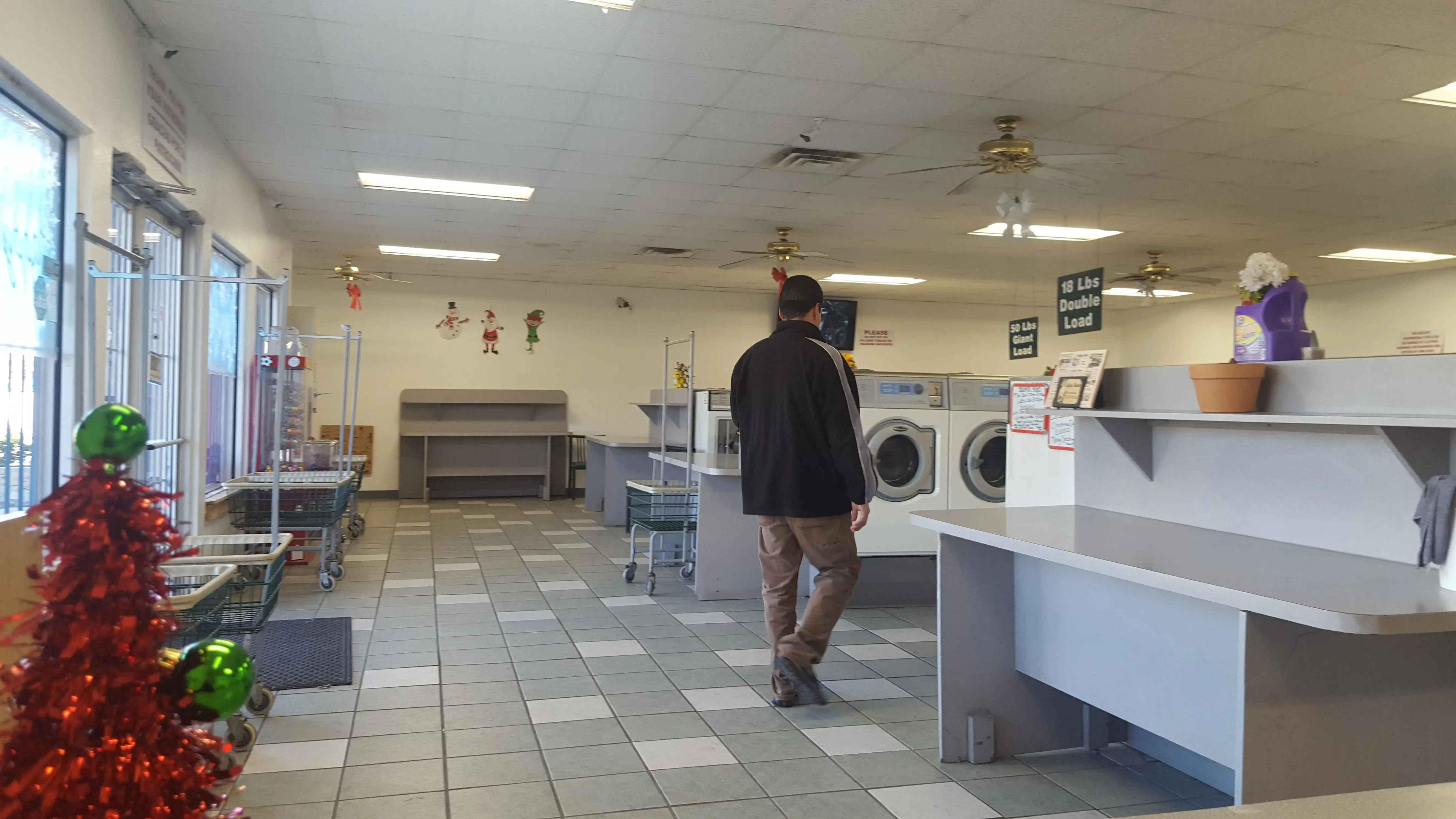 Rainwater Laundromat - Image 12
