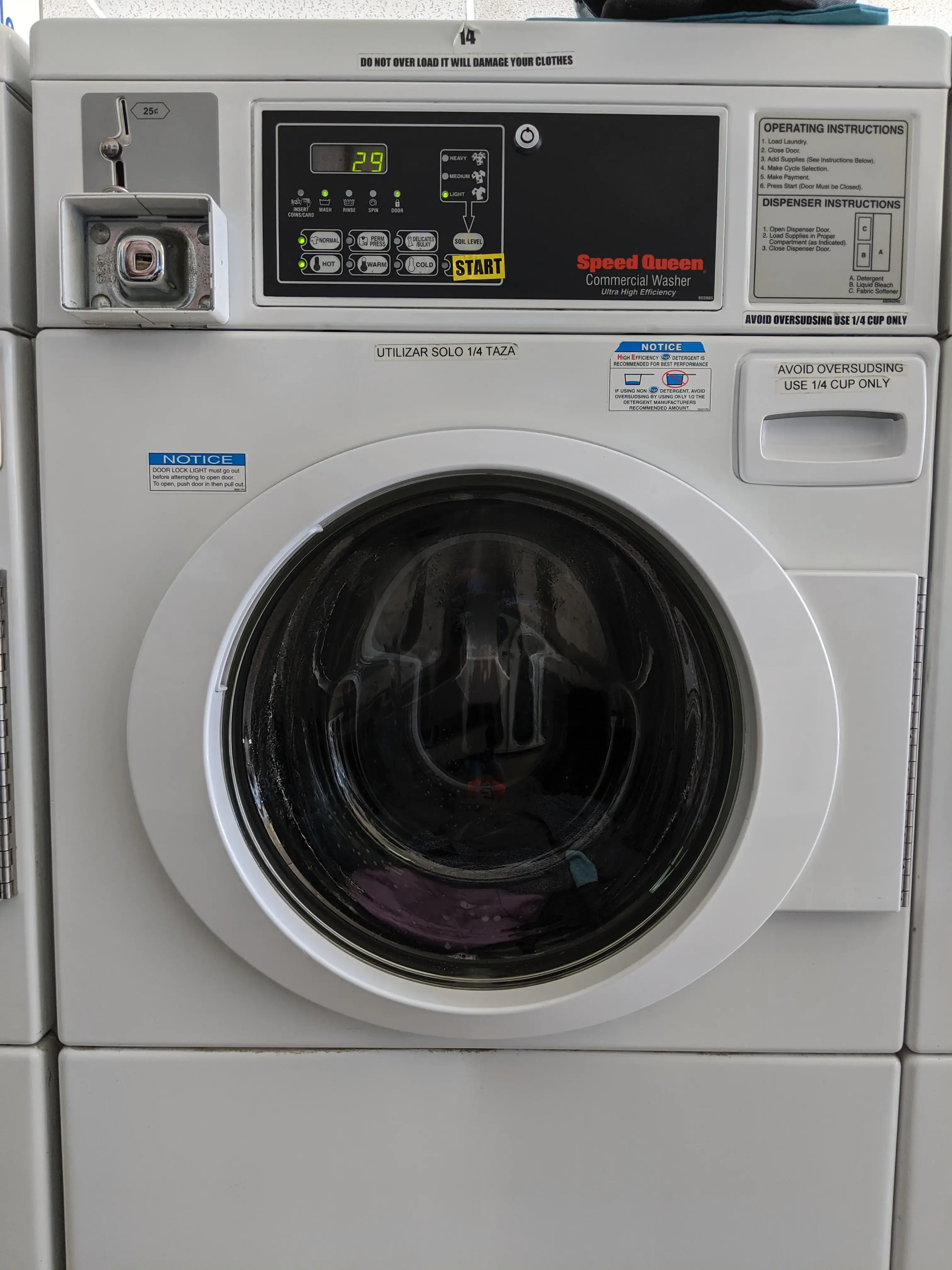 Randazzo's Wash & Dry thumbnail 5