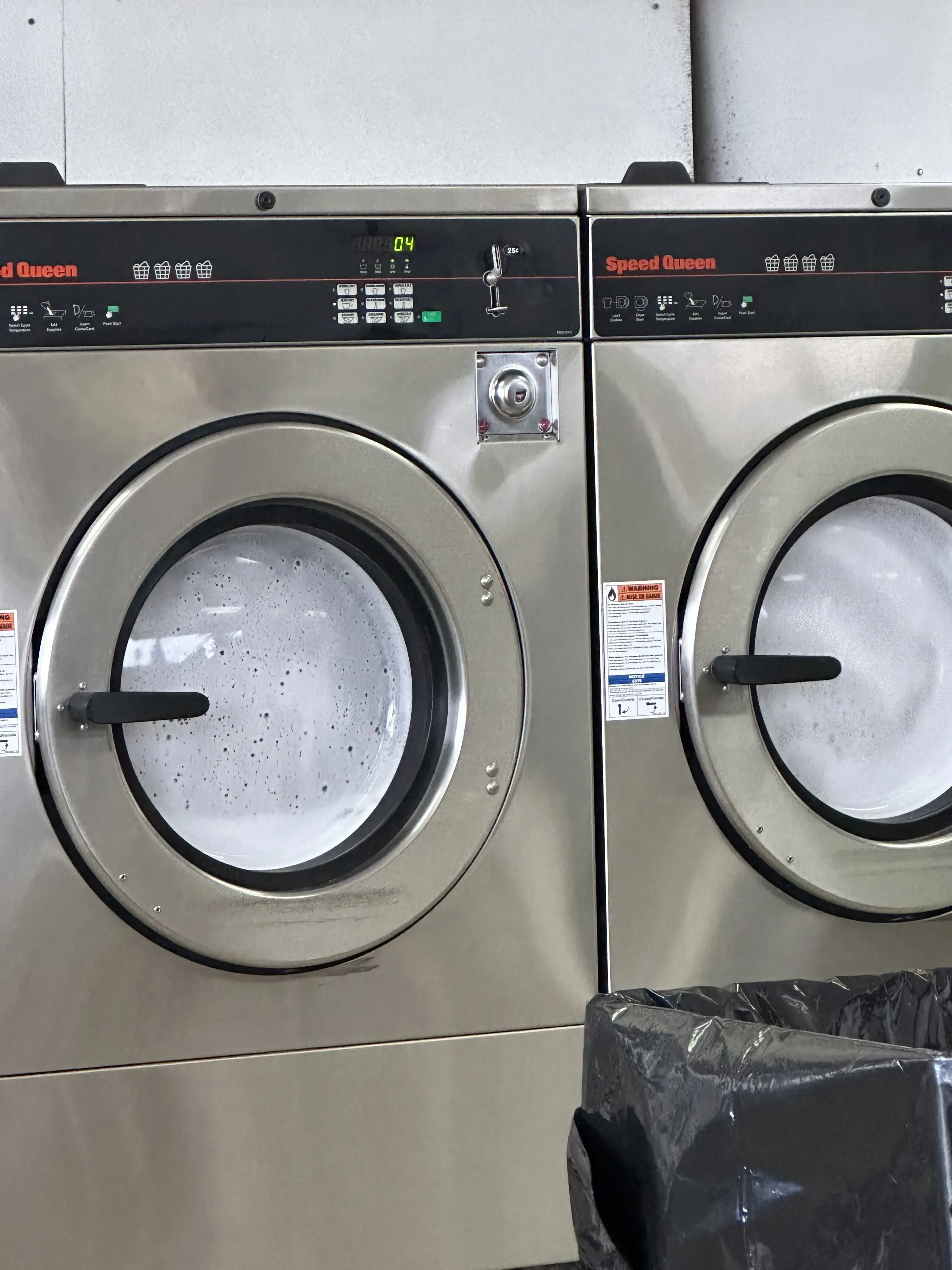 Randazzo's Wash & Dry thumbnail 7