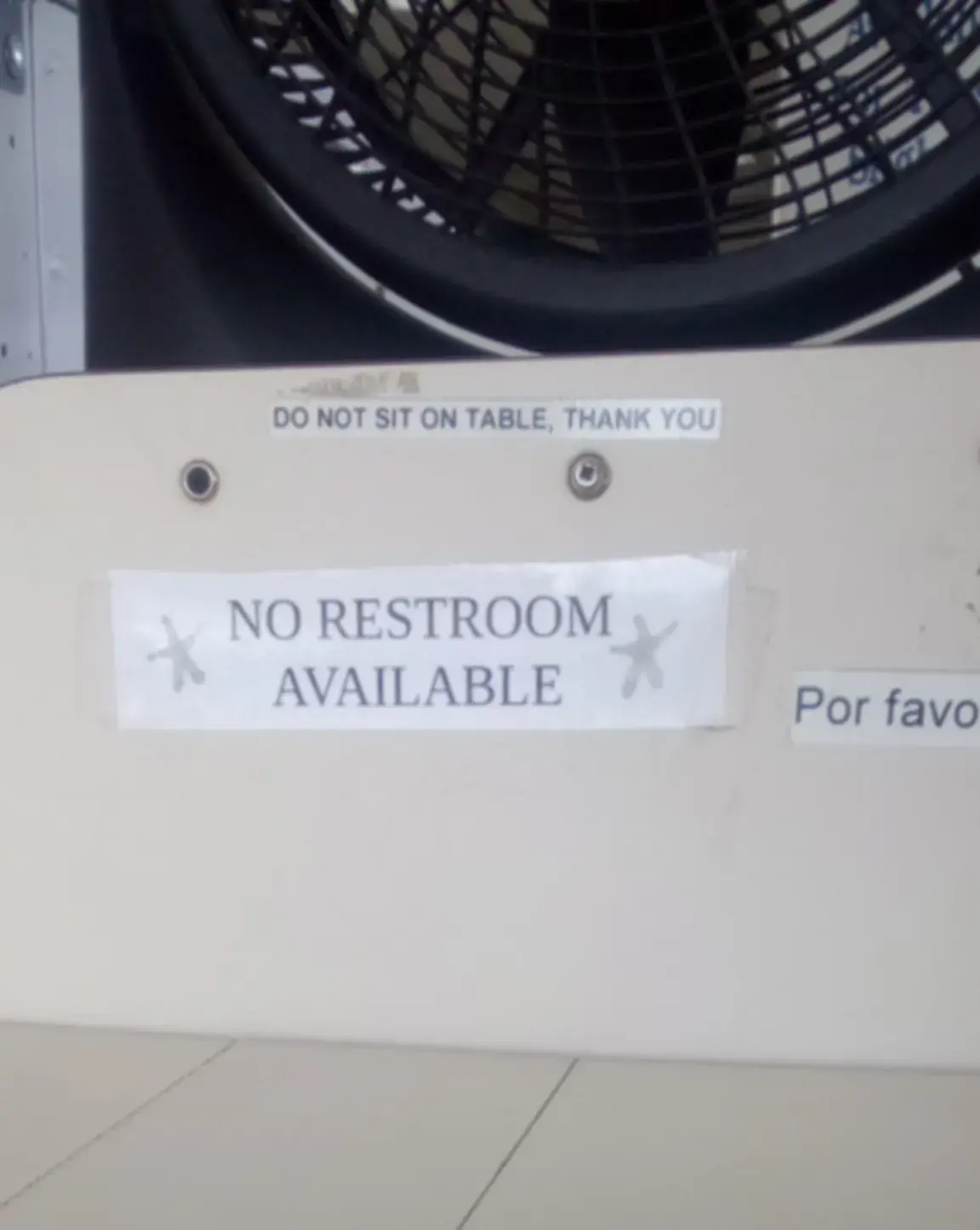Randazzo's Wash & Dry - Image 15