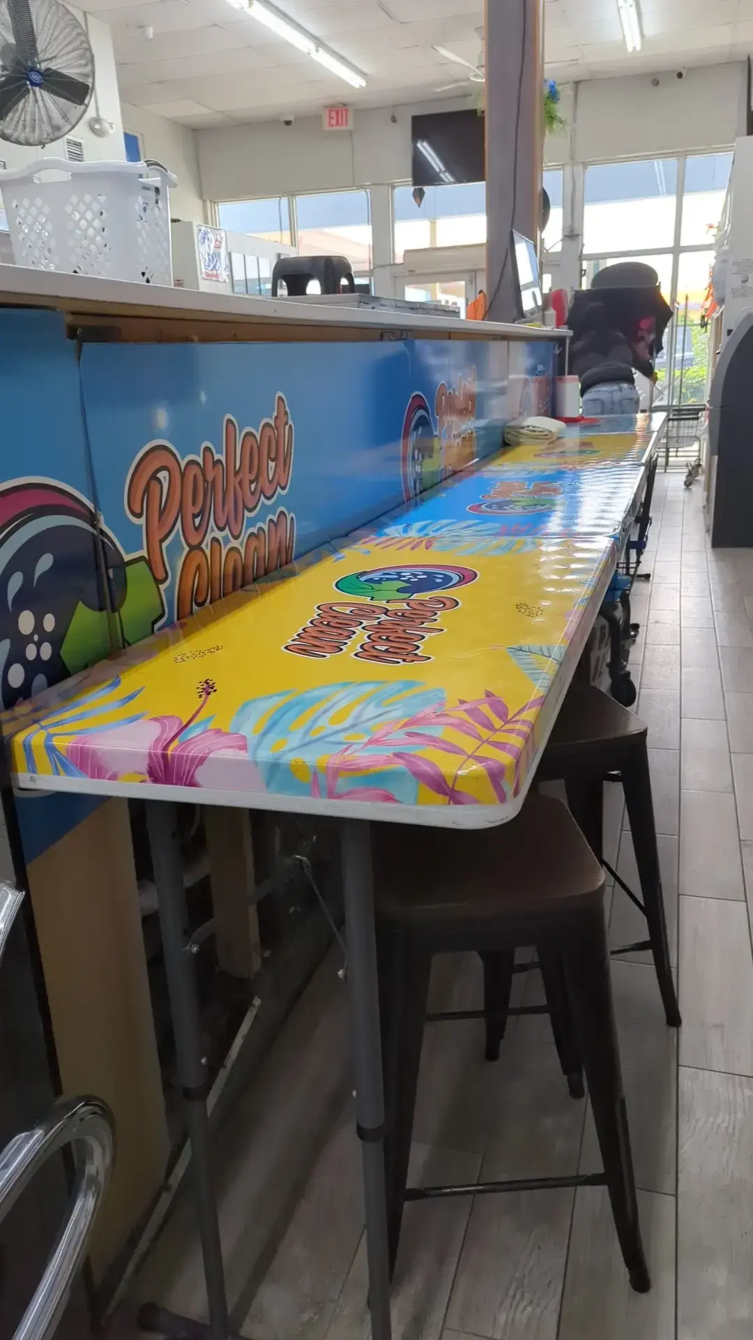 Rapid Miami Coin Laundry - Image 11