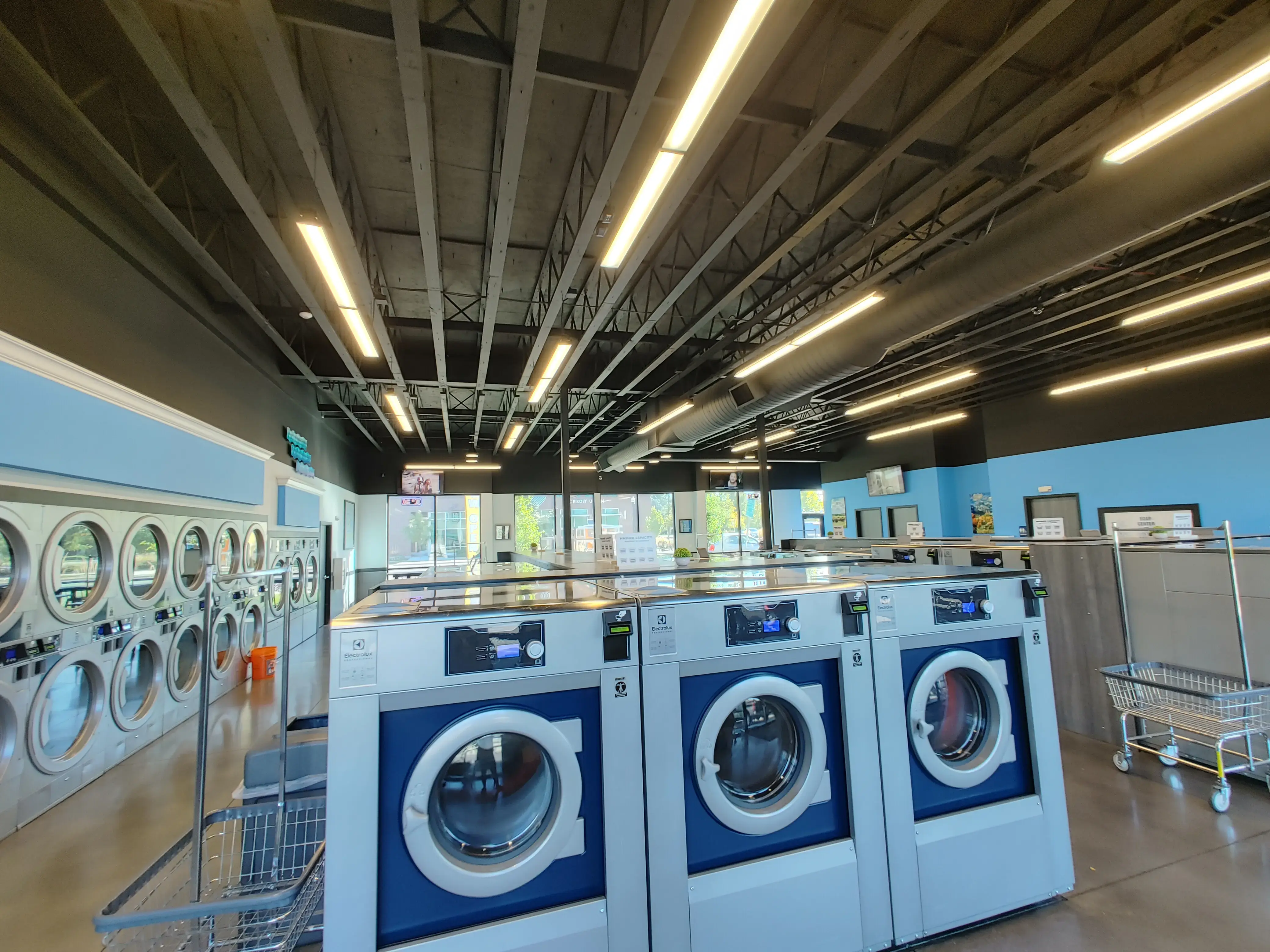 Rave Laundry - Boise, Vista (Canal Street) - Image 17