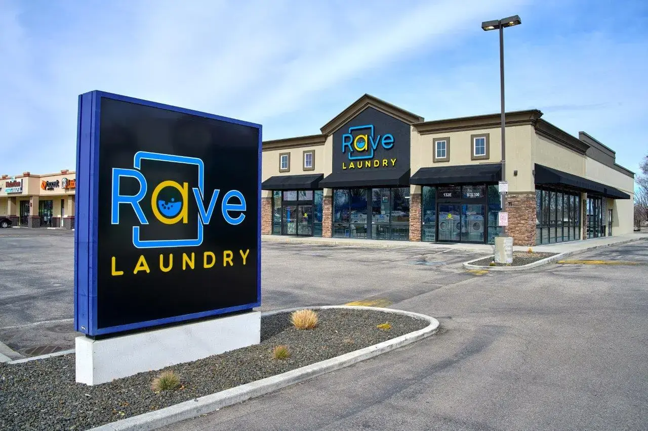 Rave Laundry - Meridian location