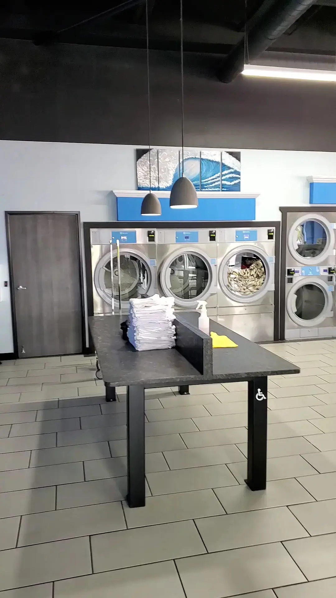 Rave Laundry - Meridian - Image 2