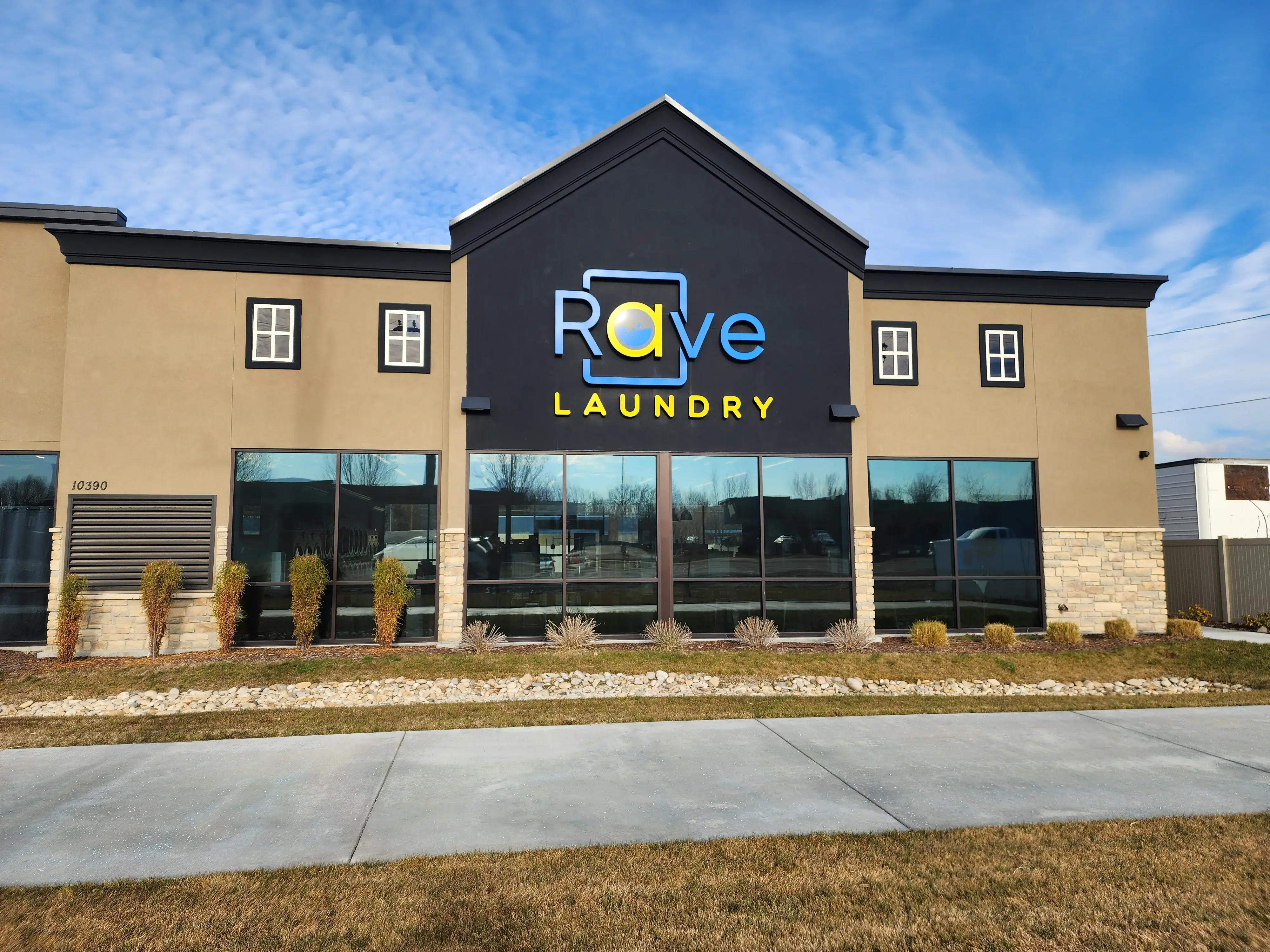 Rave Laundry - Northwest Boise (State Street) location