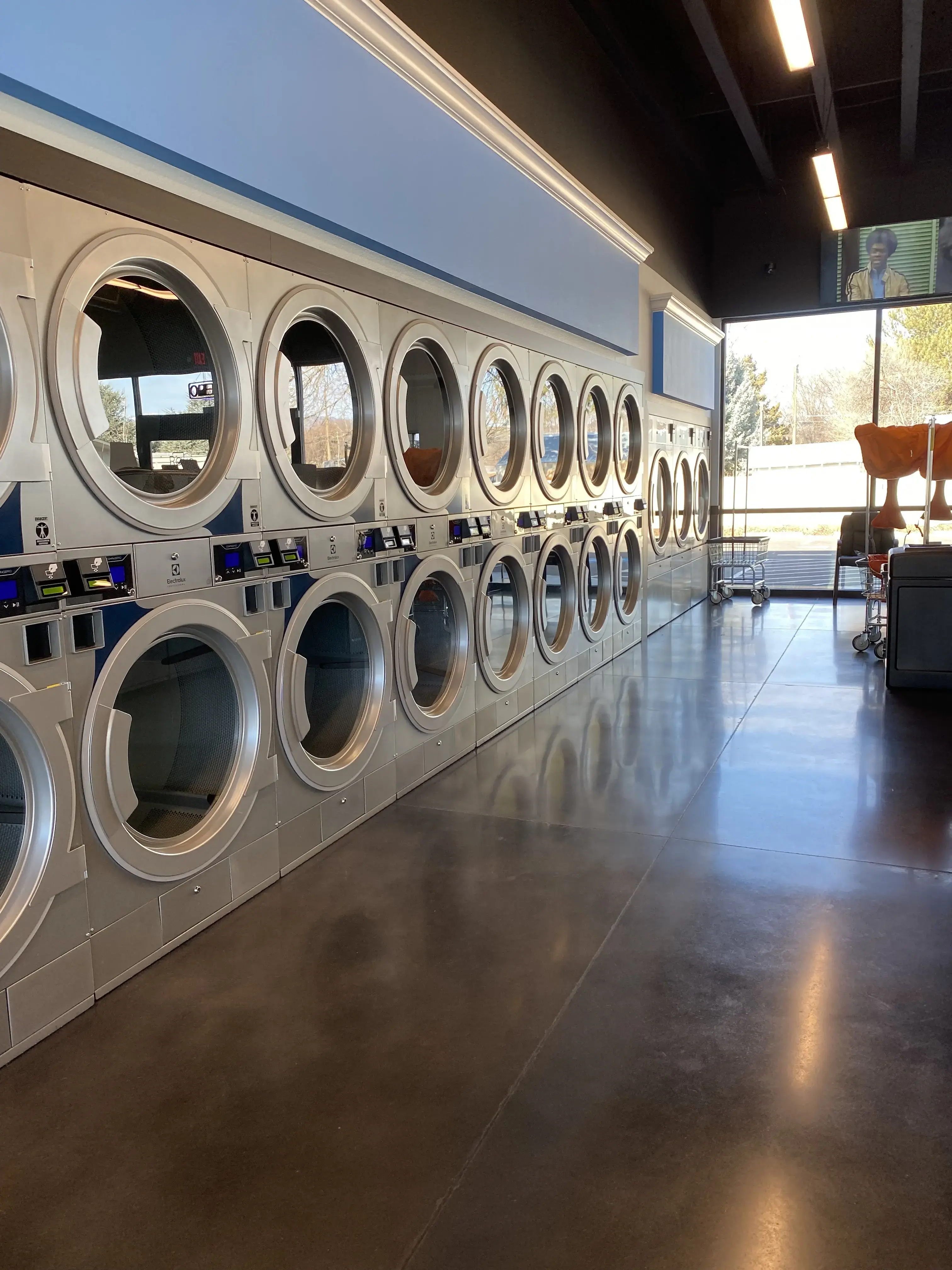 Rave Laundry - Northwest Boise (State Street) - Image 13