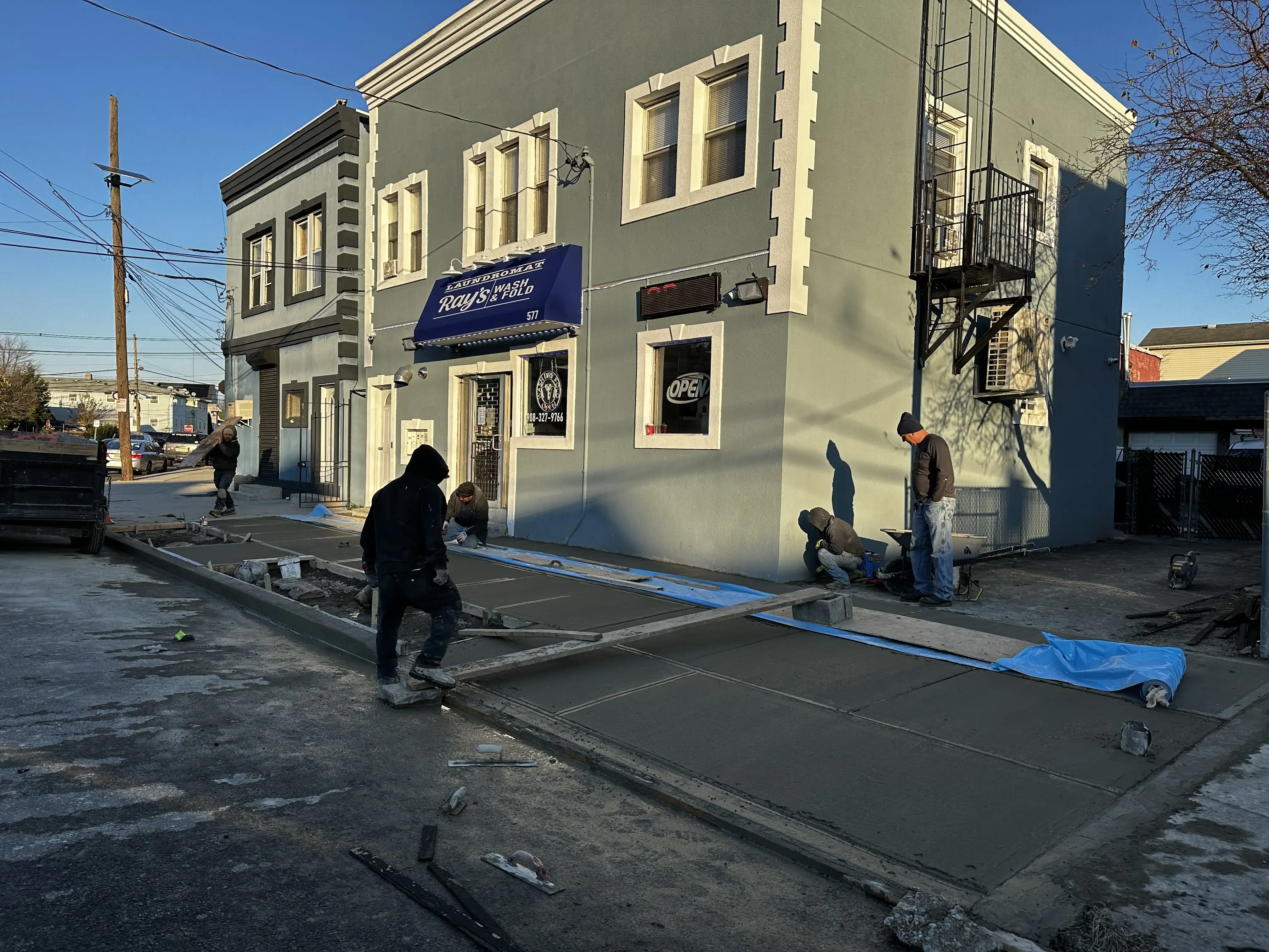 Ray's Coin OP Laundromat - Image 9