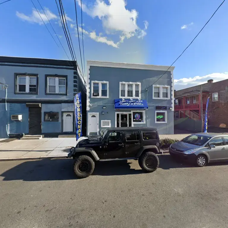Ray's Coin OP Laundromat - Image 11