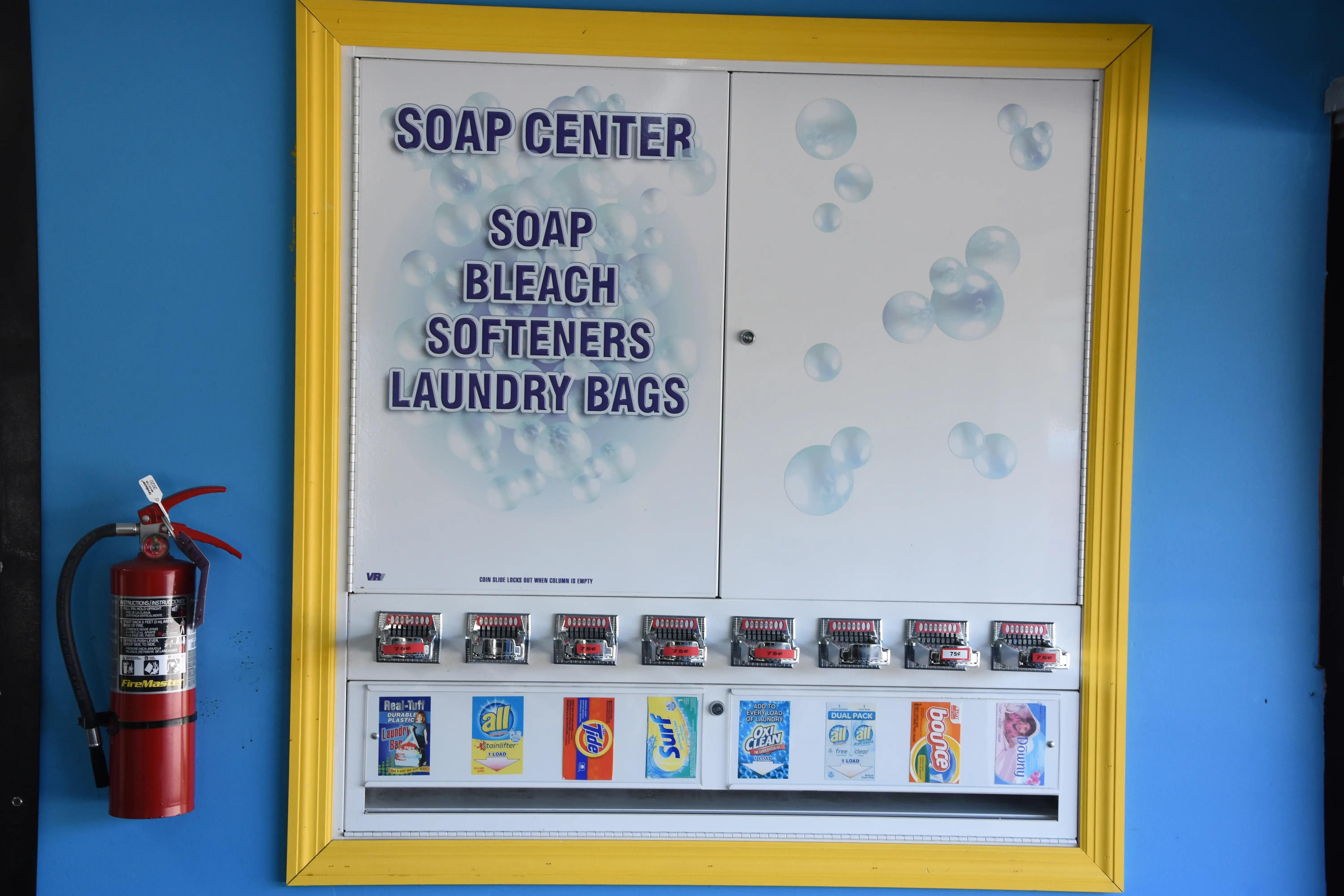 Ray's Laundromat thumbnail 18