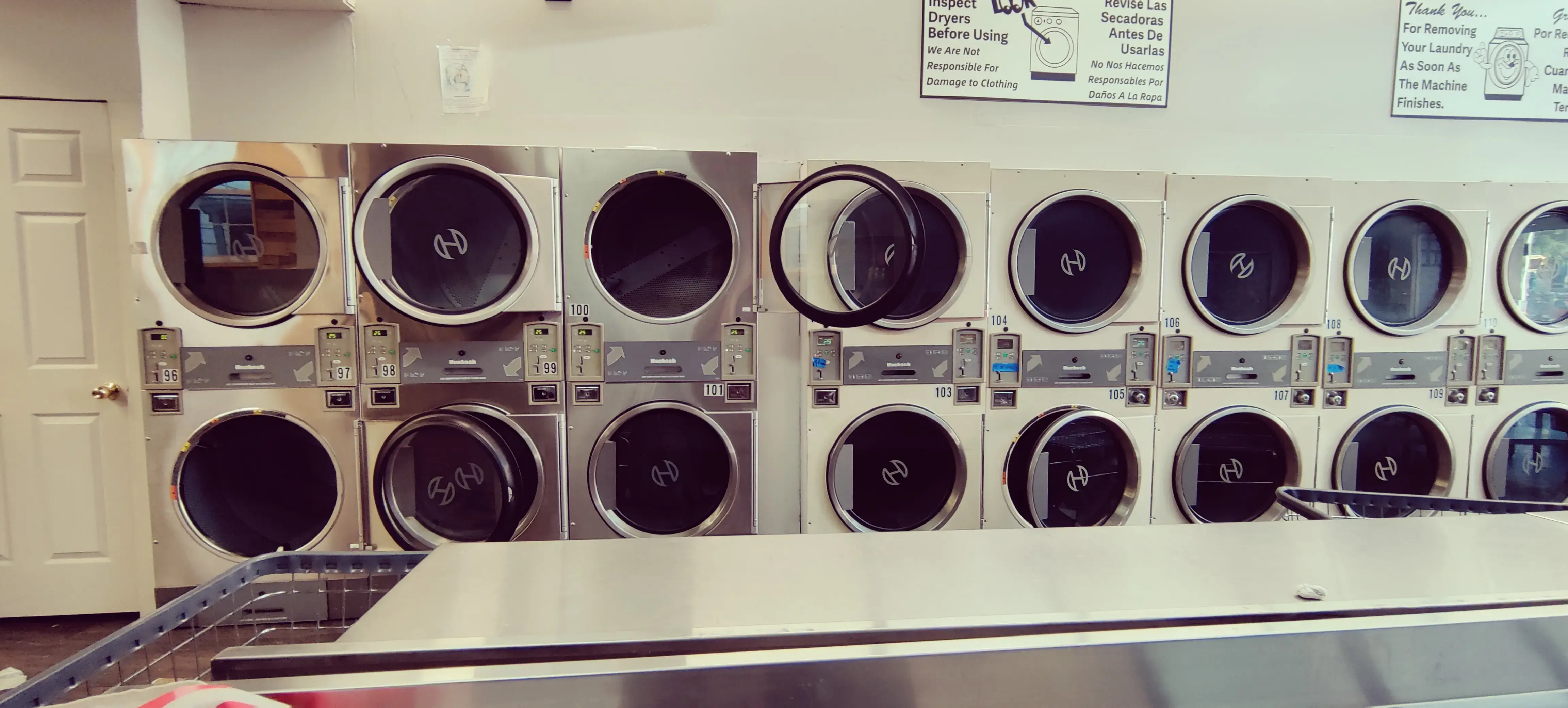 Reading Laundromat thumbnail 5