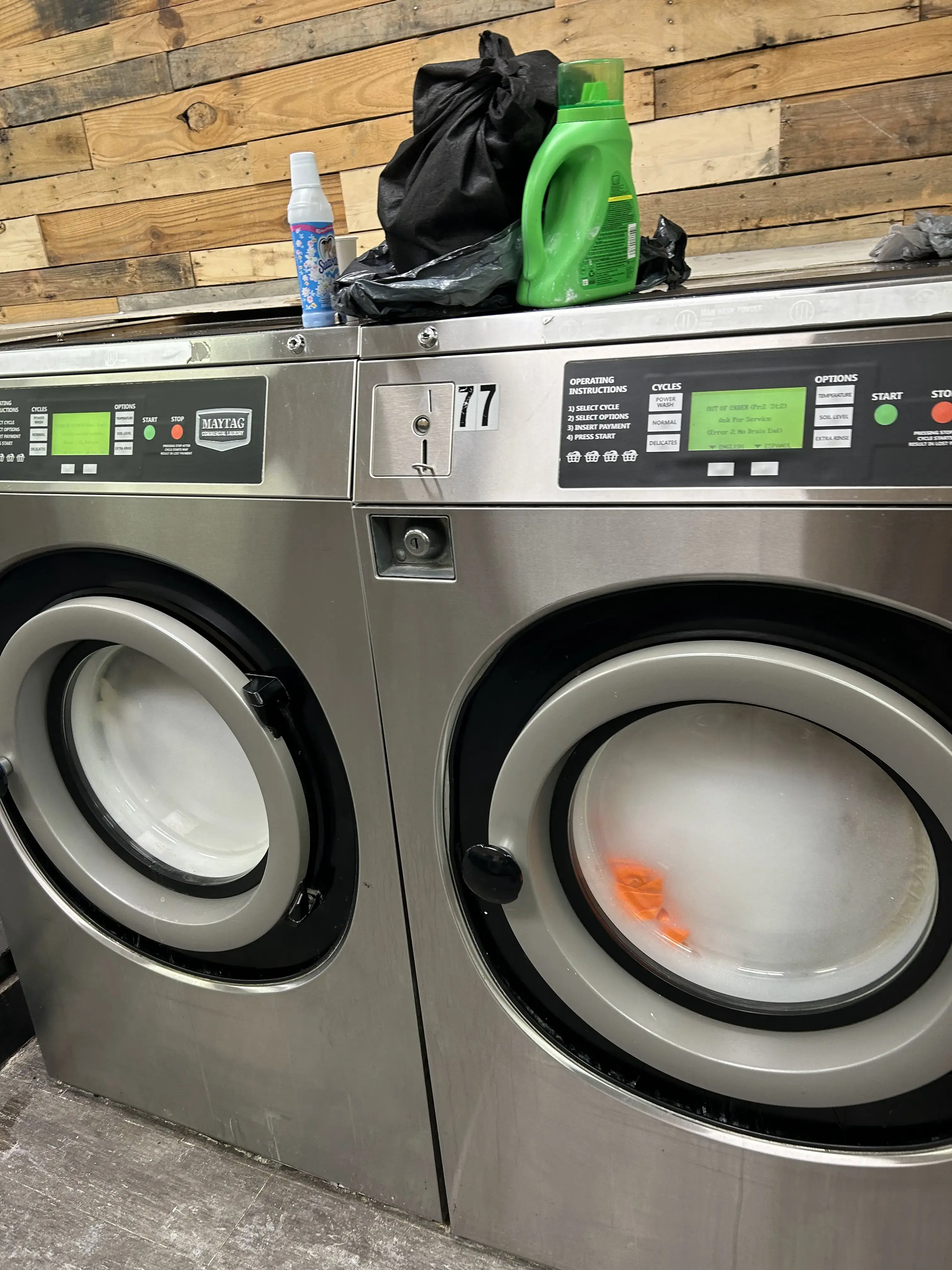 Reading Laundromat - Image 13