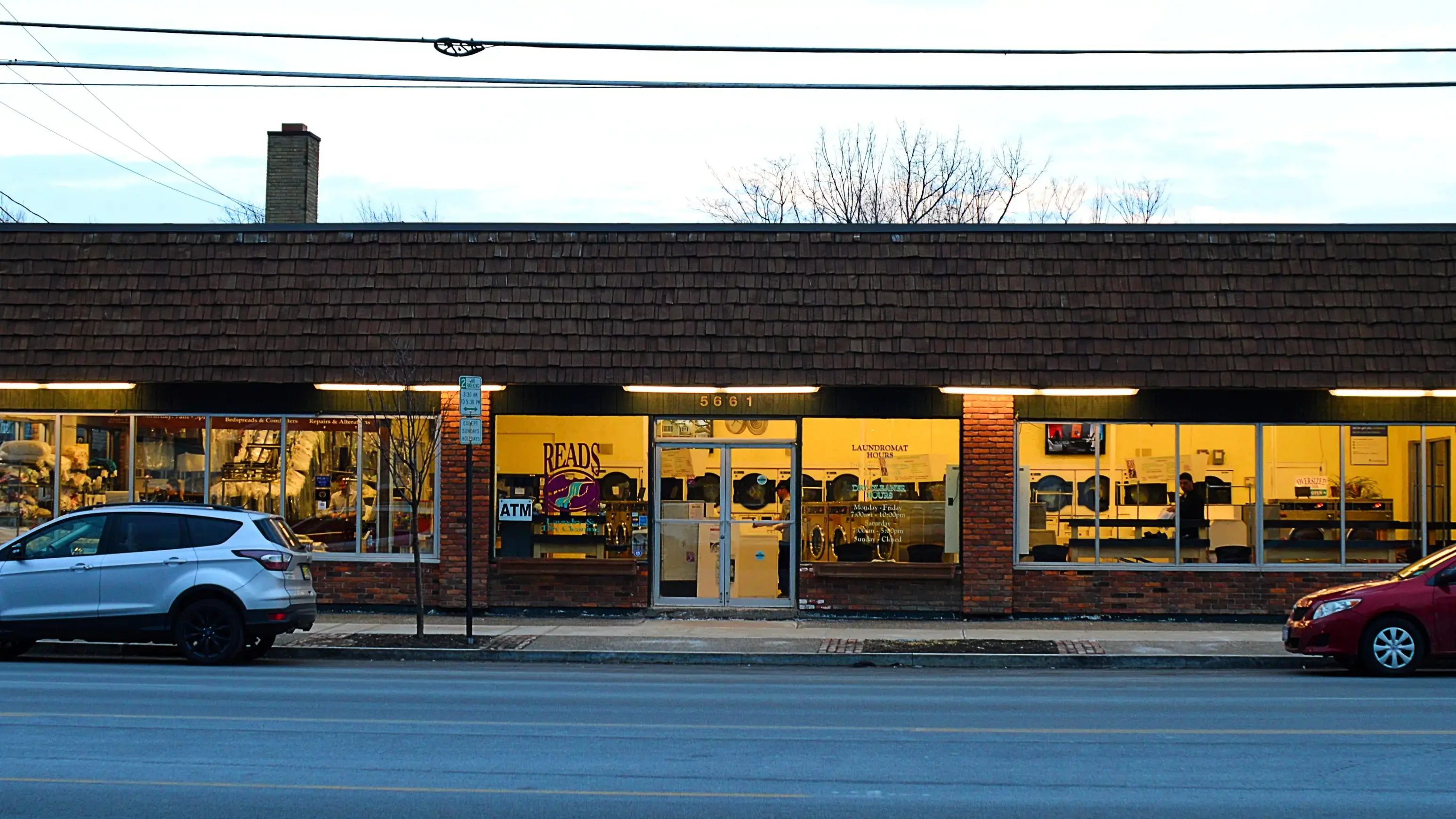 Read's Dry Cleaners - Image 5