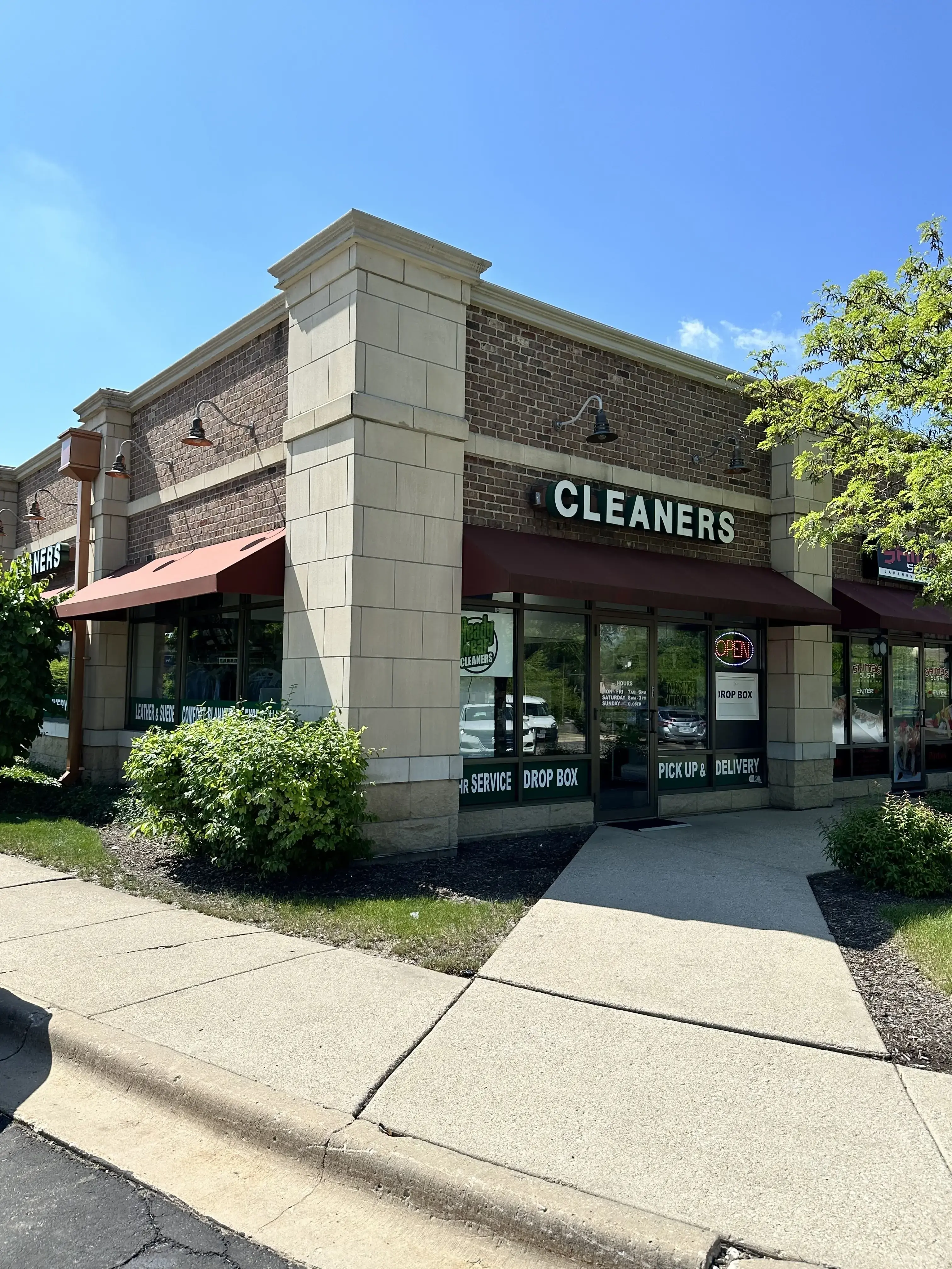 Readywear Cleaners thumbnail 11