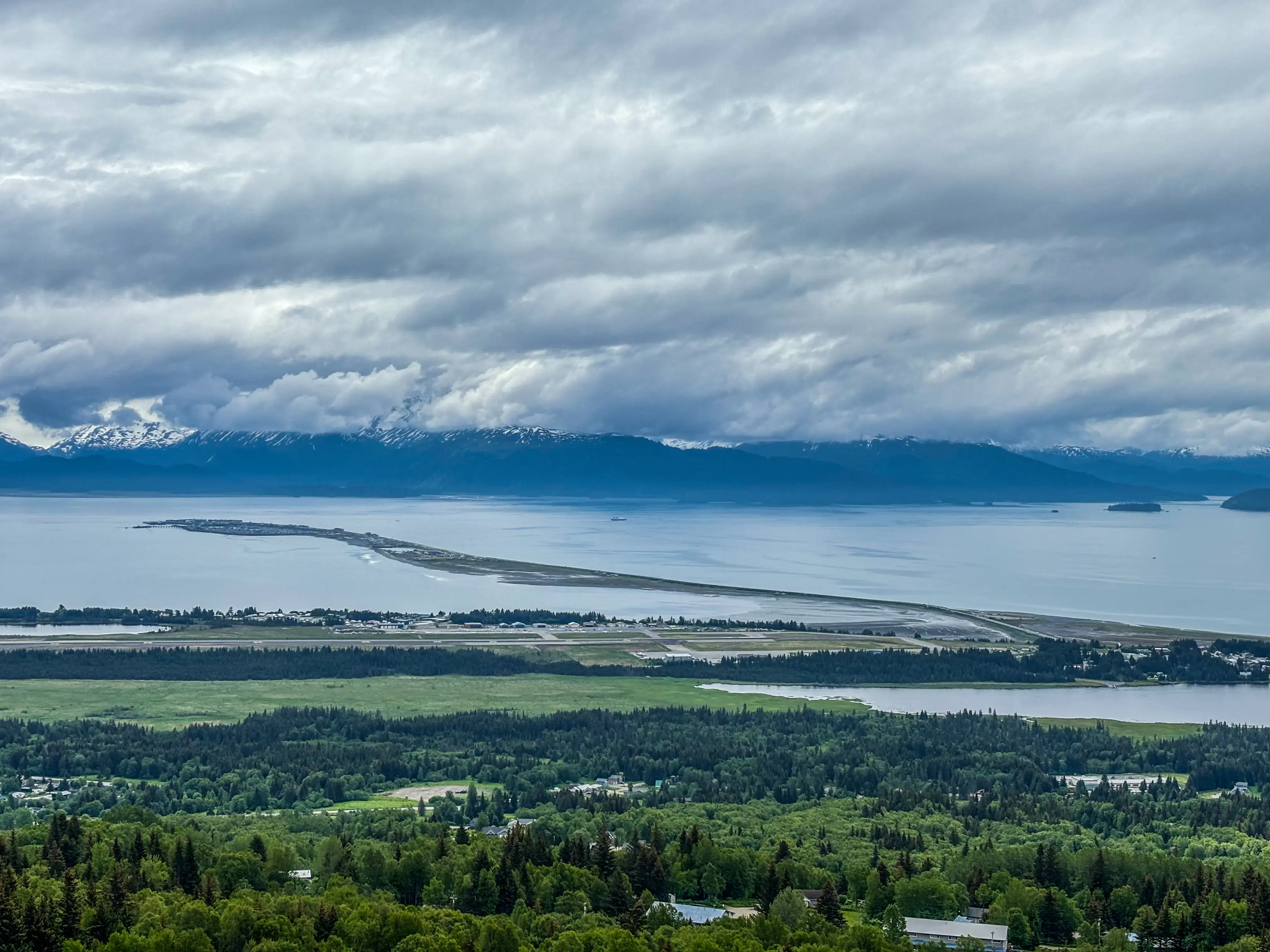 Red Door Laundry thumbnail 8