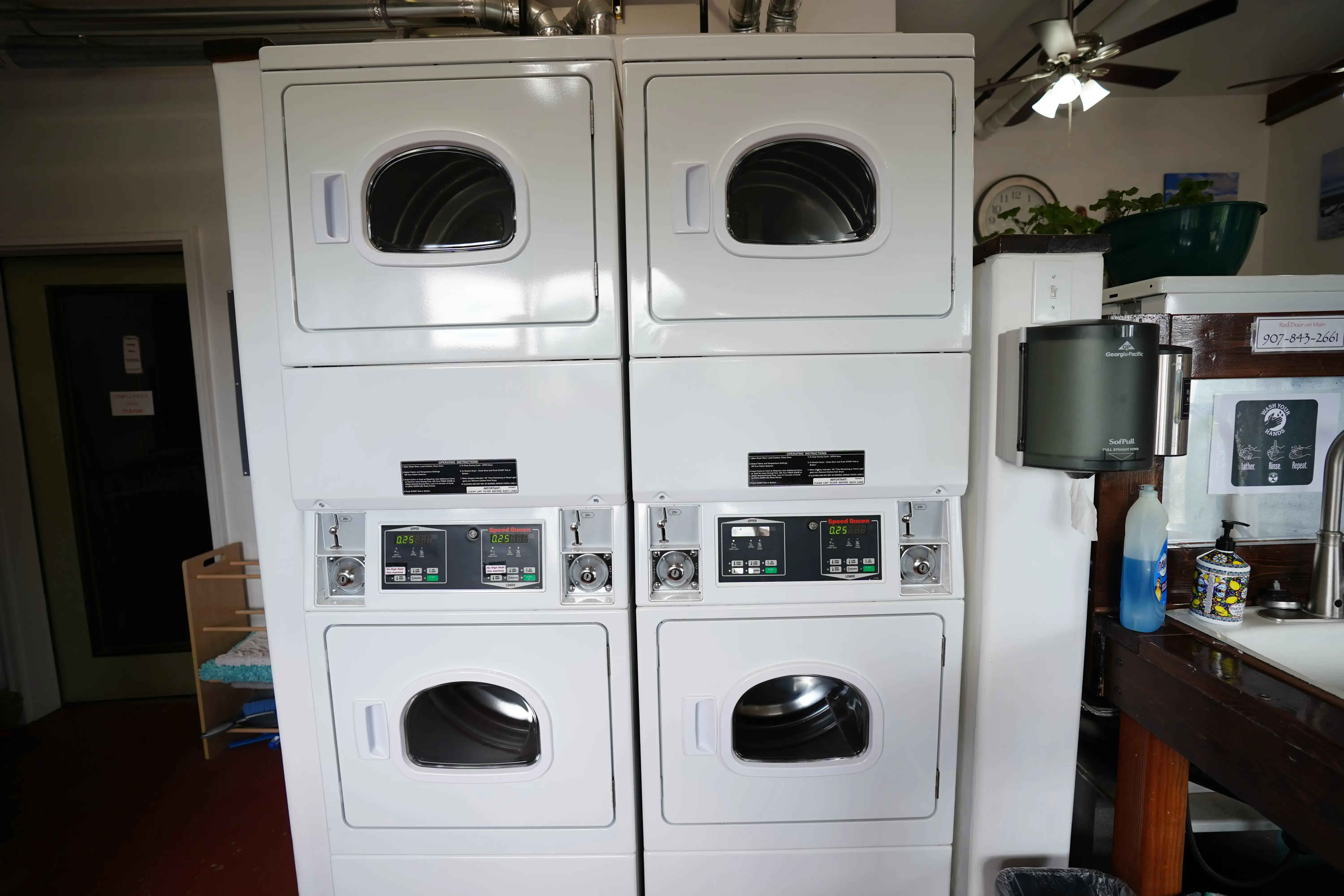 Red Door Laundry thumbnail 18