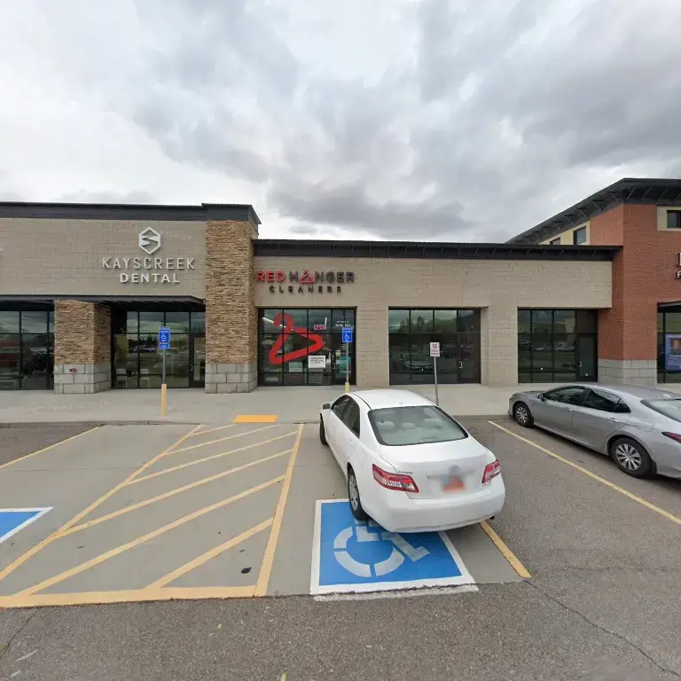 Red Hanger - Kaysville - Image 20