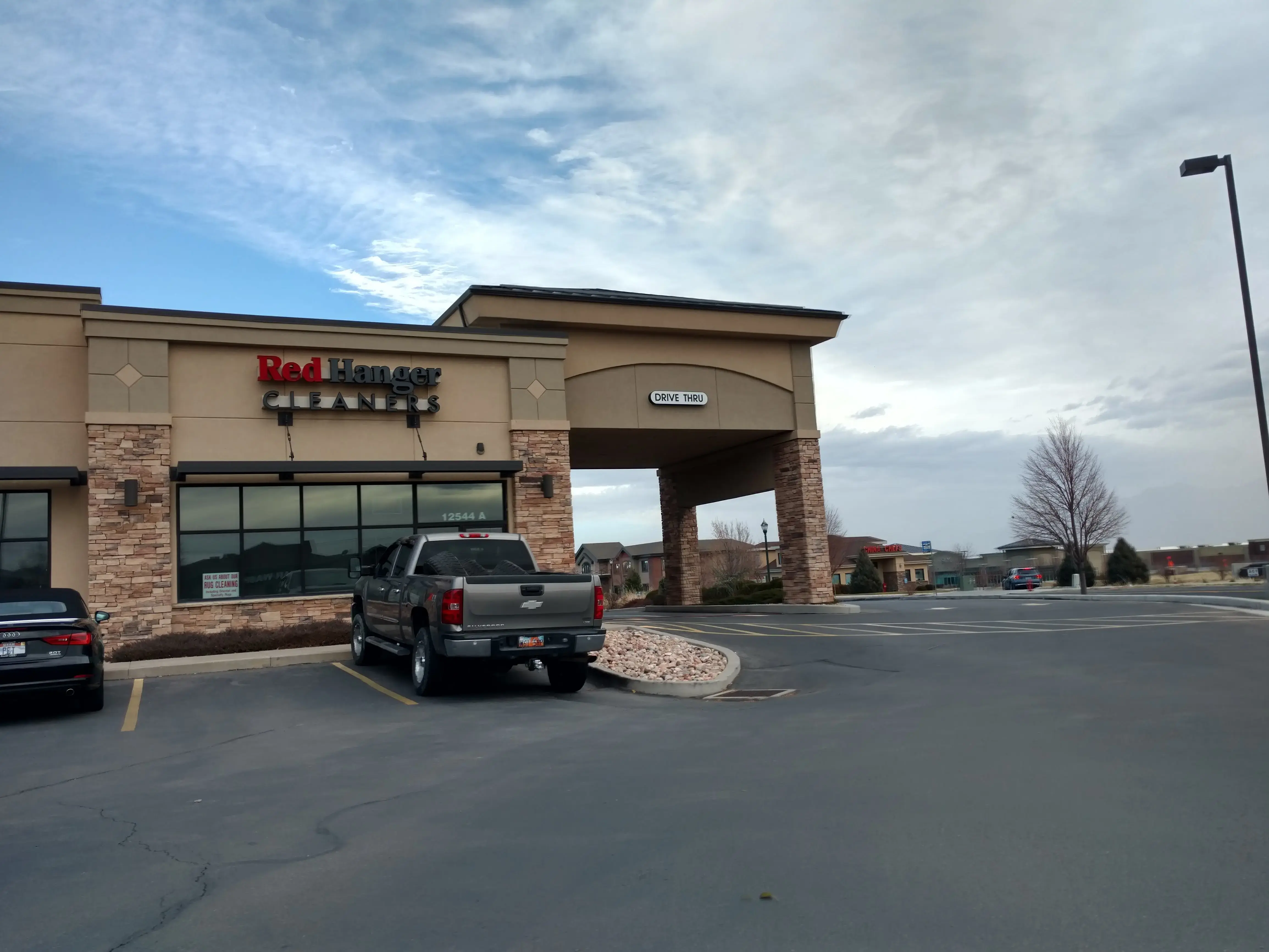 Red Hanger - Riverton - Image 7