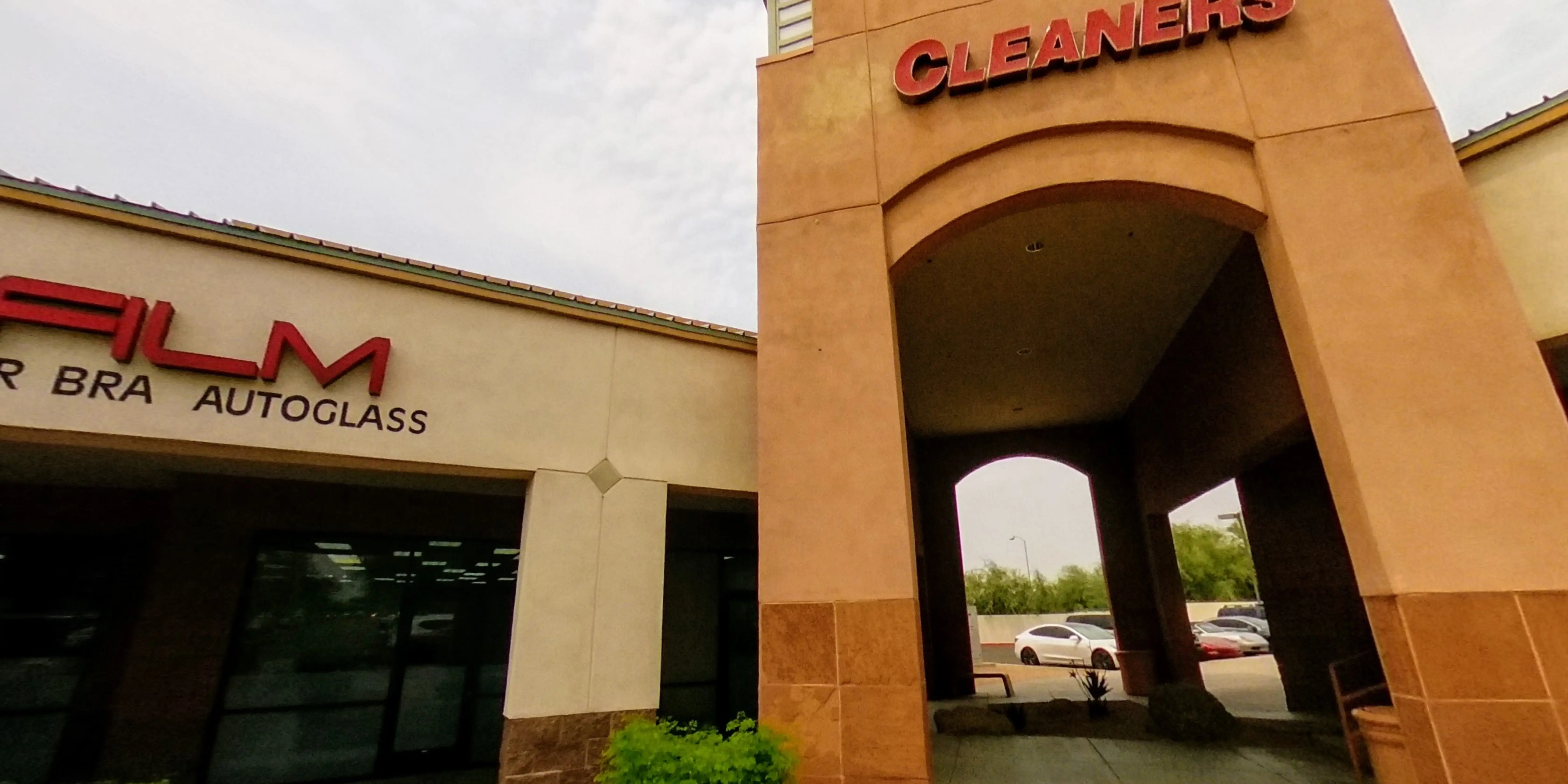 Red Mountain Cleaners thumbnail 2