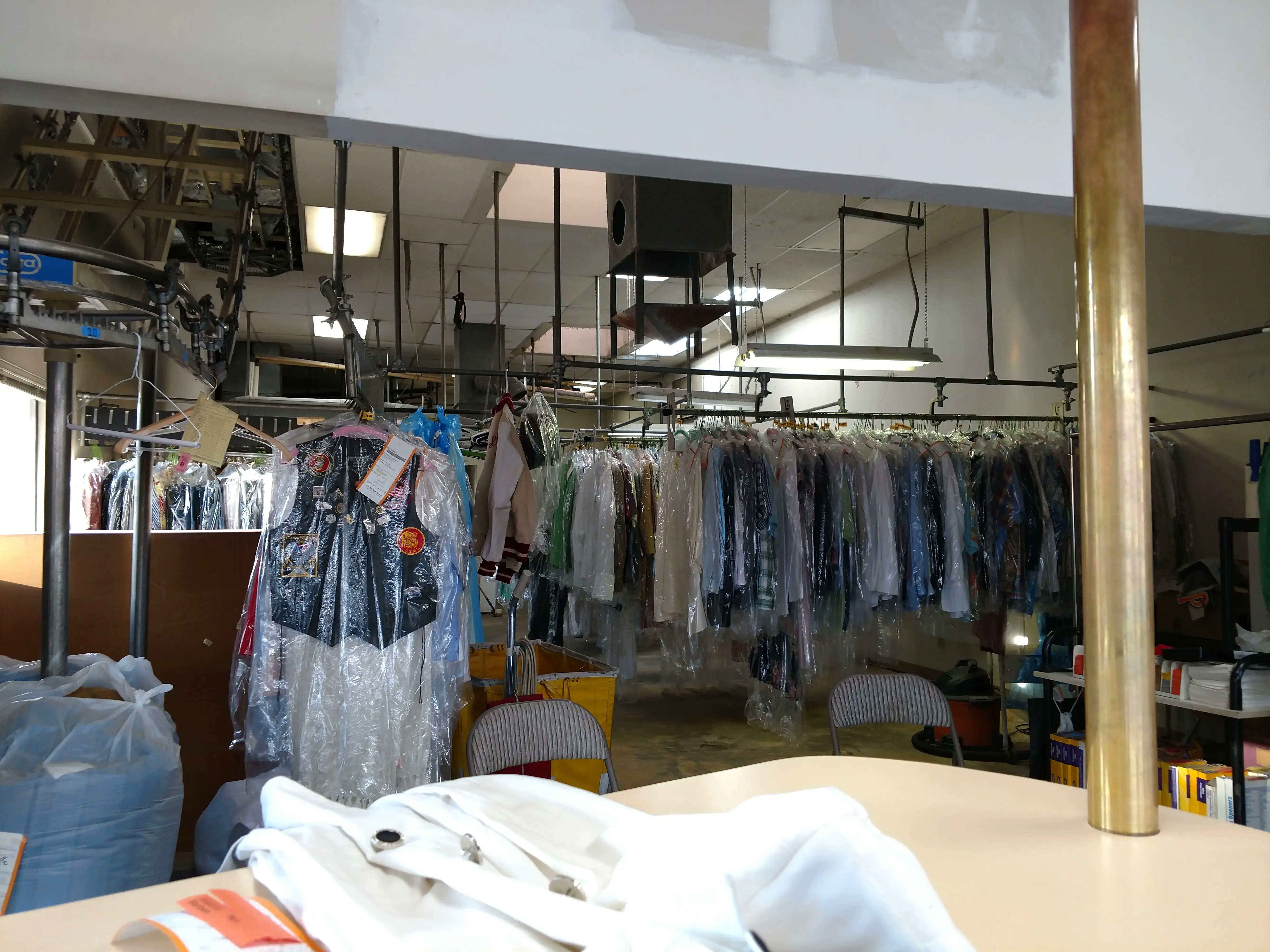 Red Rock Dry Cleaners thumbnail 3