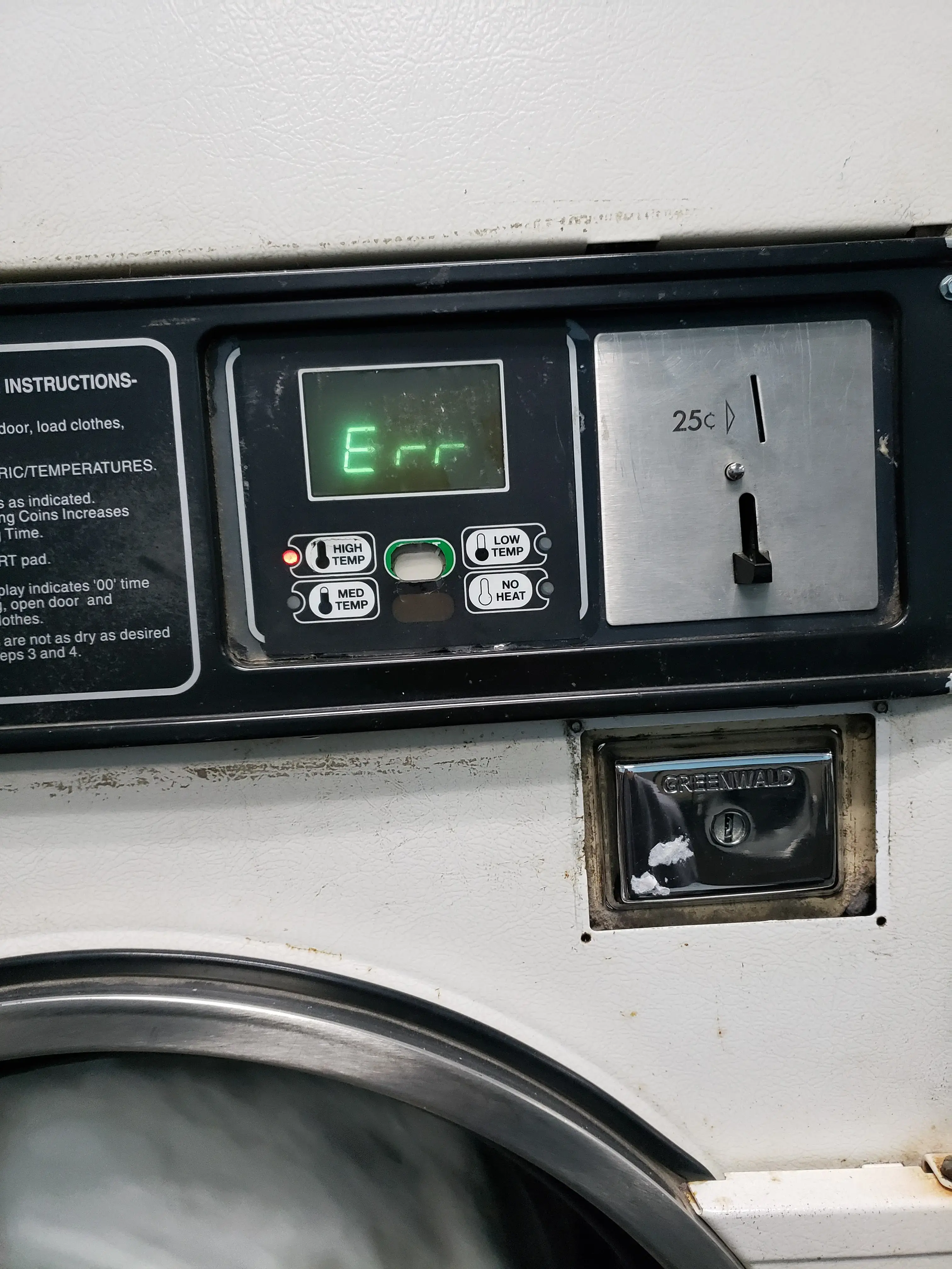 Red's Laundry - Image 19