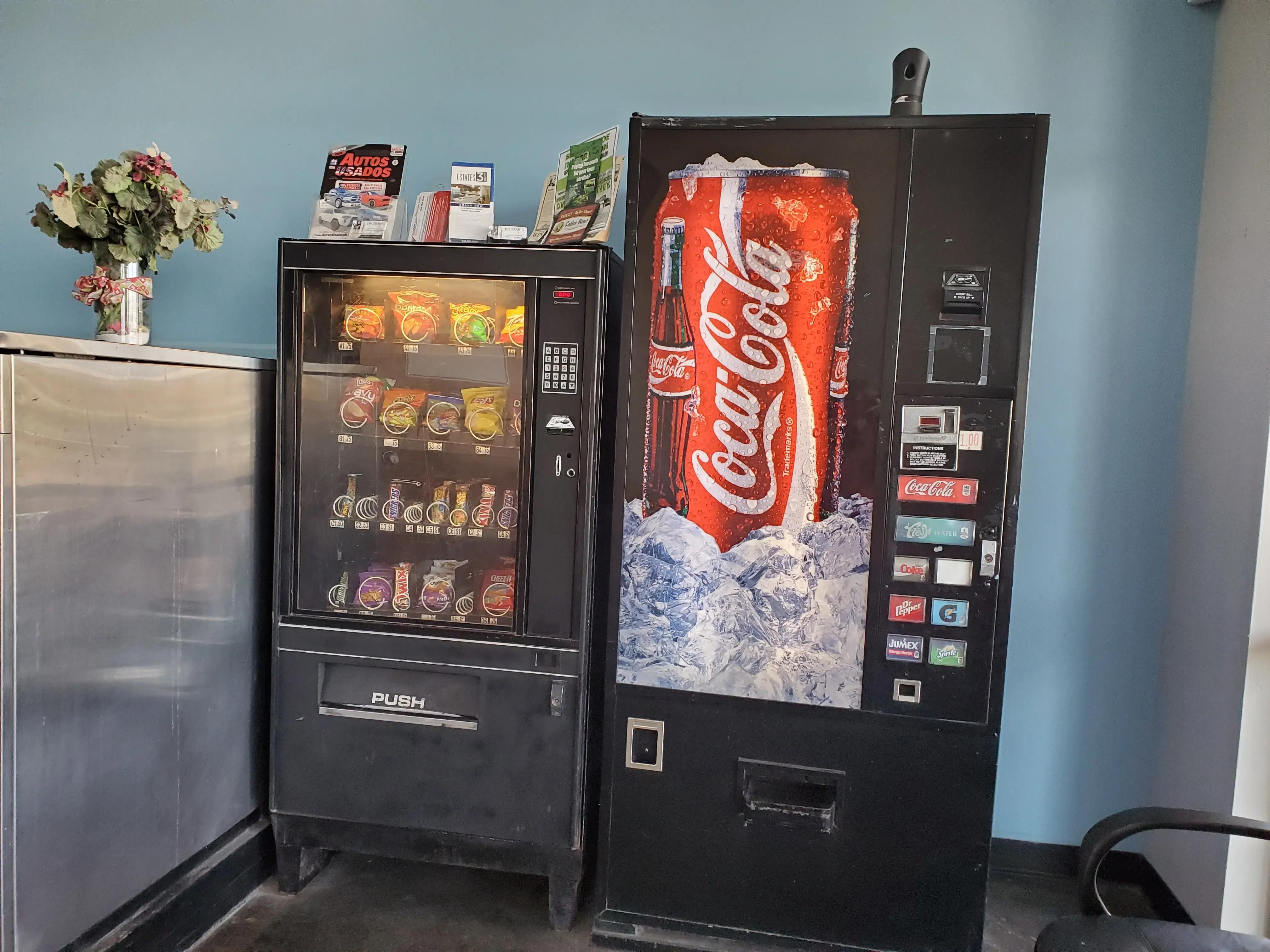 Red's Laundry - Image 3