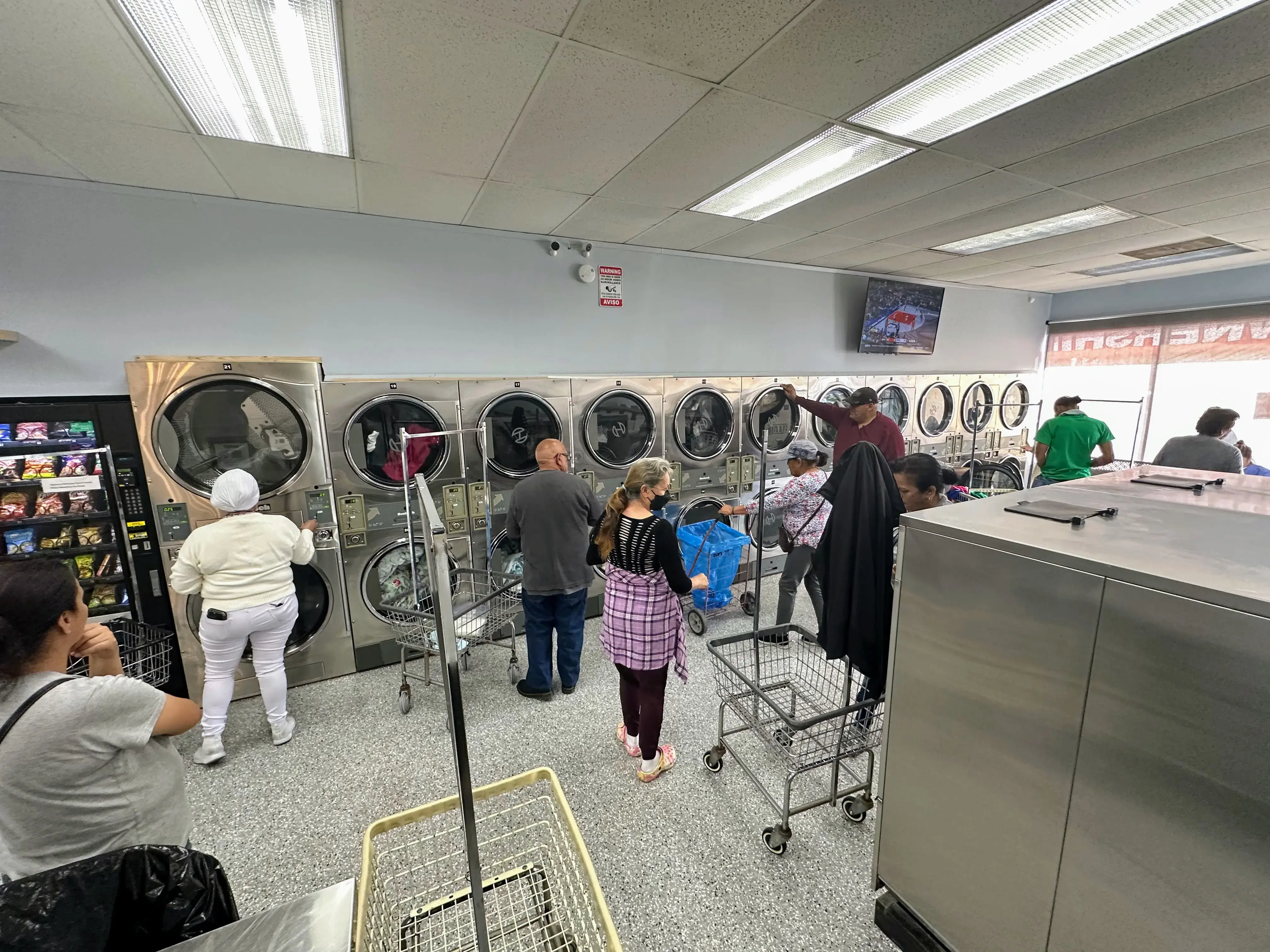 Refresh Laundry and Wash & Fold Services thumbnail 19