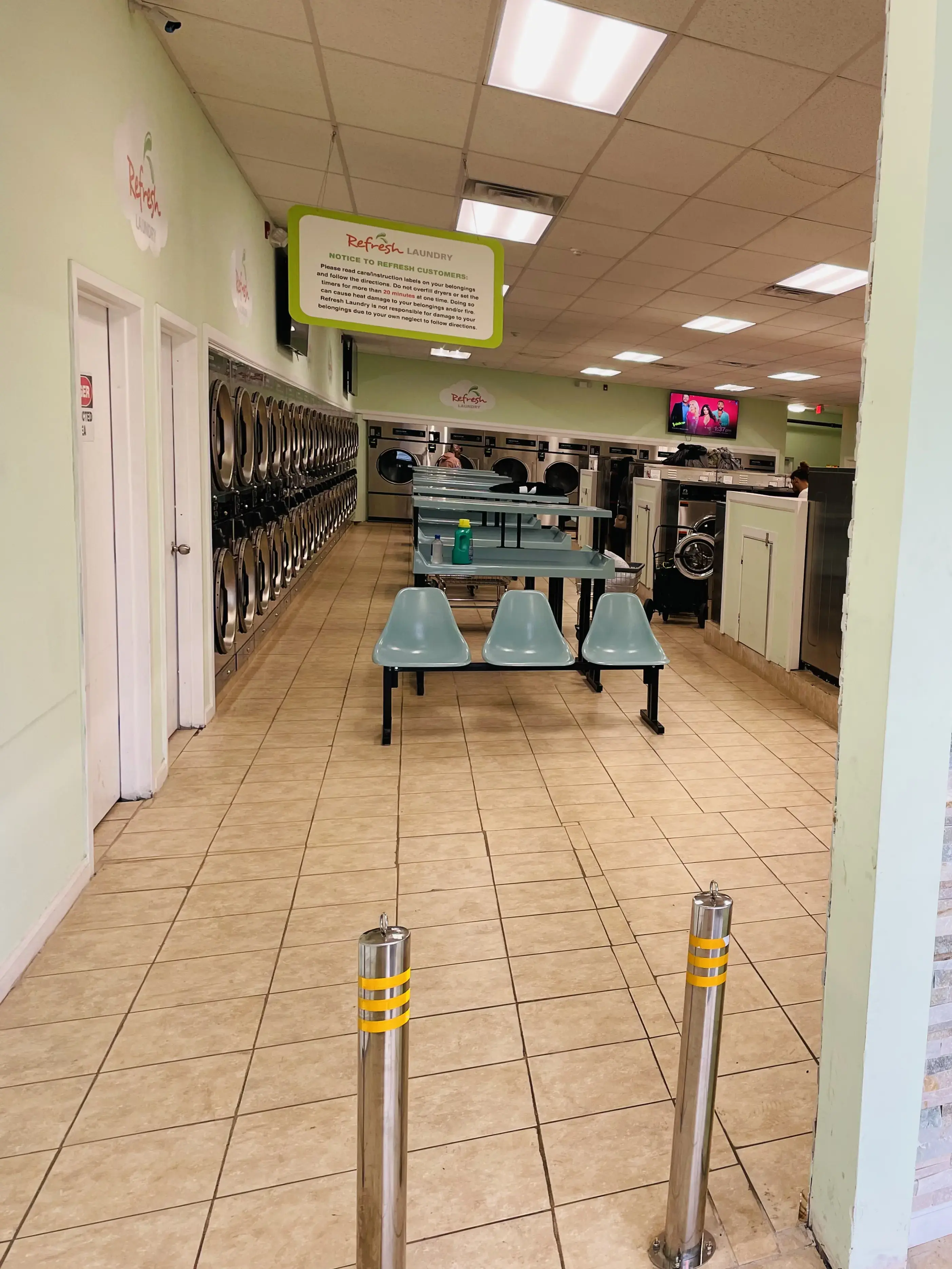 Refresh Laundry - Image 15