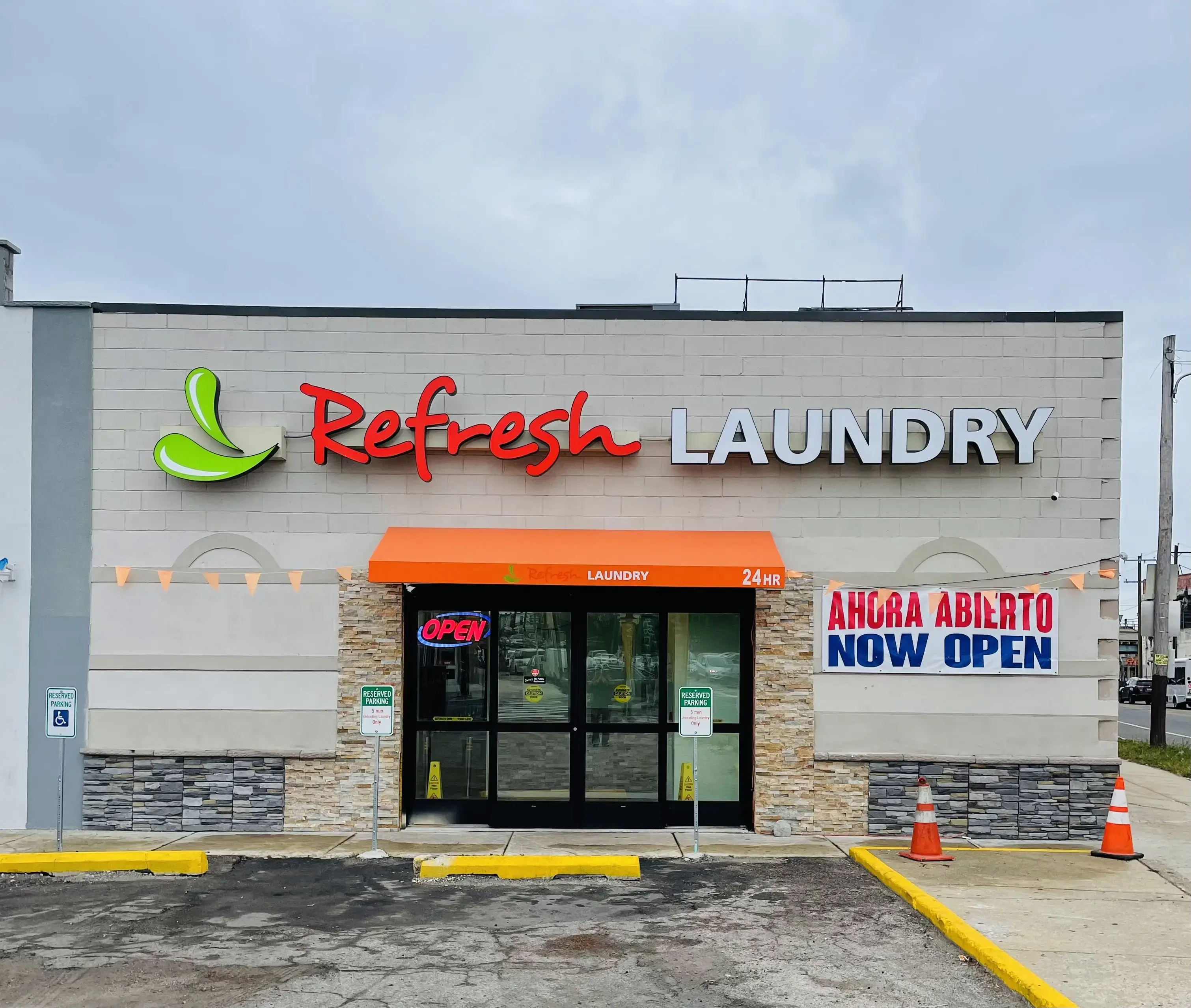 Refresh Laundry thumbnail 5