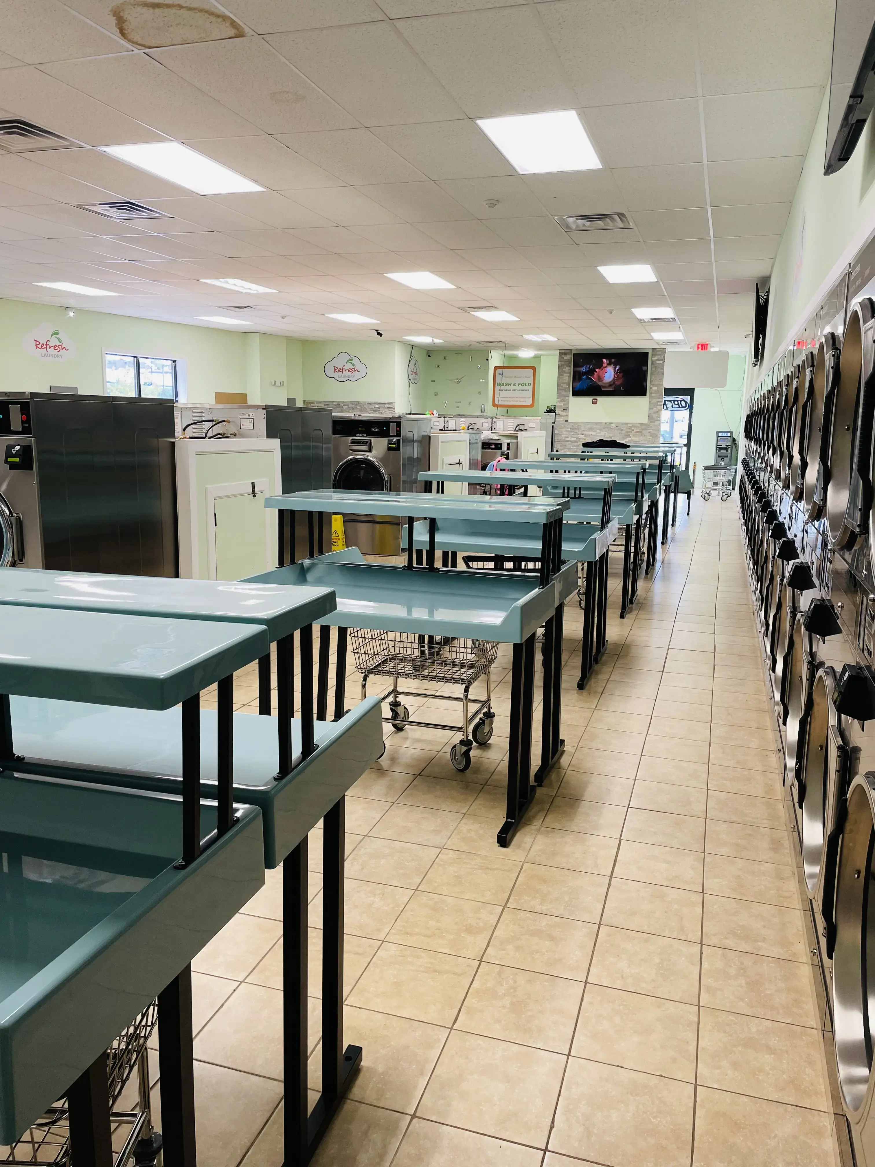 Refresh Laundry - Image 14
