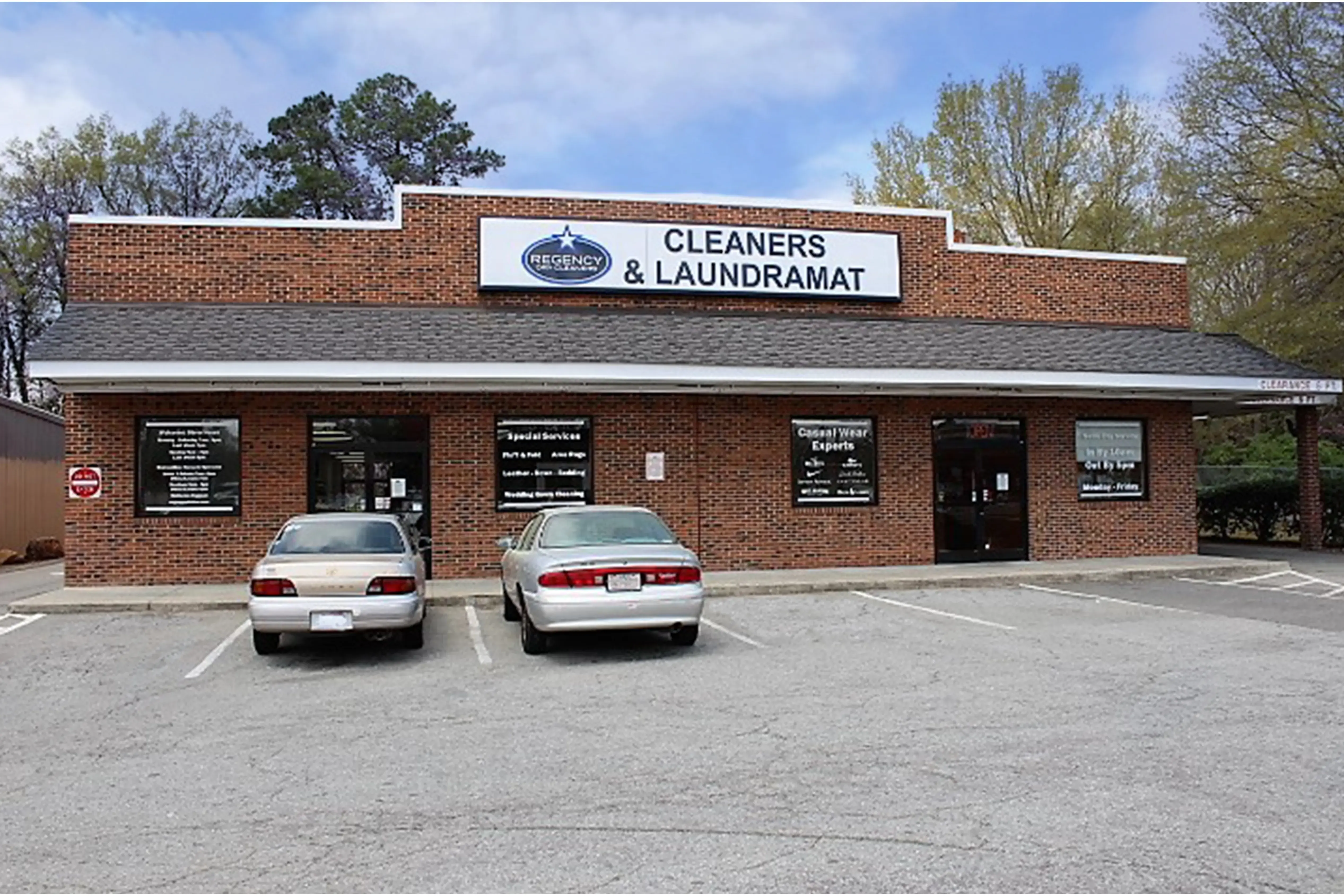 Regency Cleaners & Laundromat location