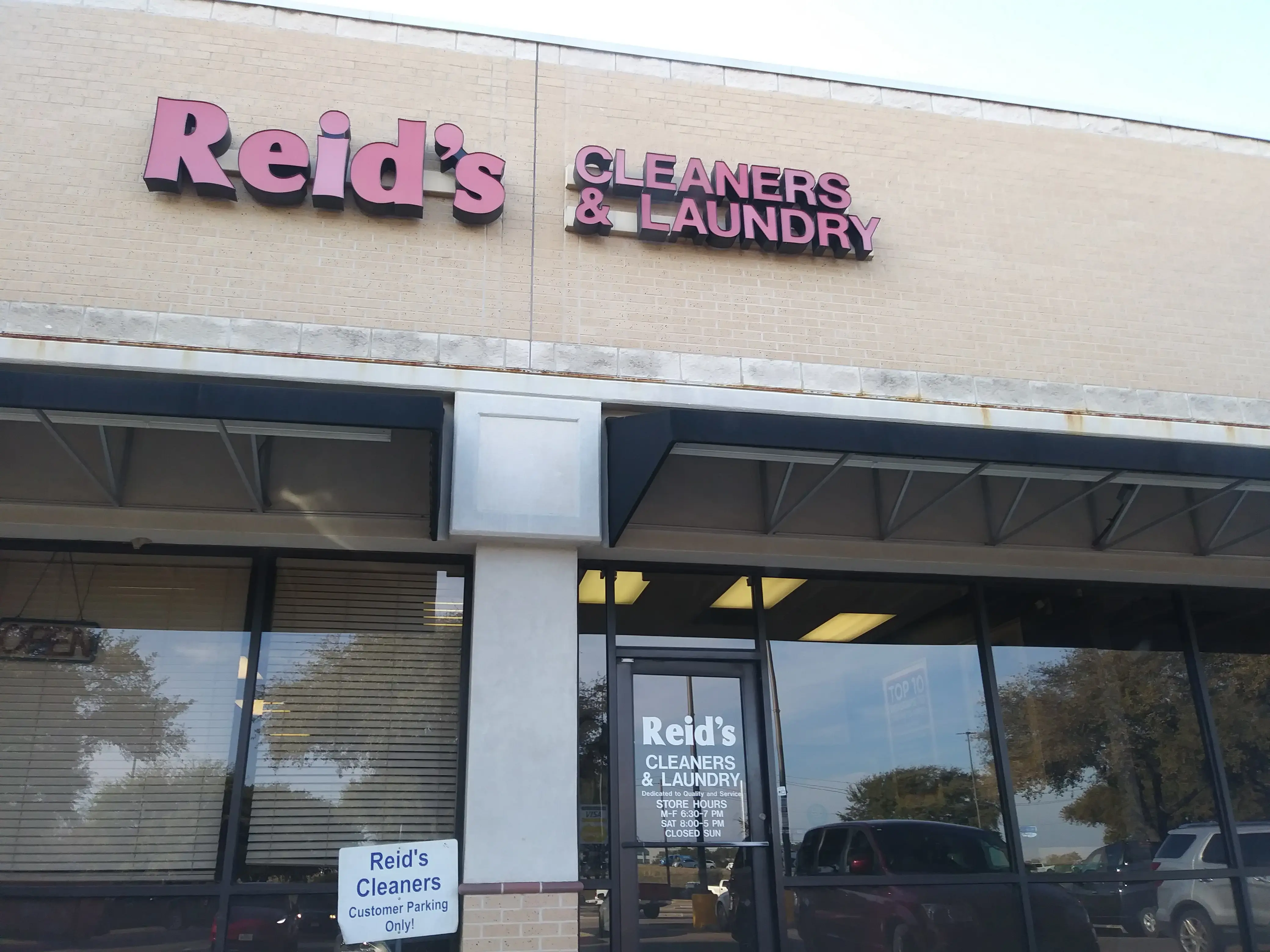 Reid's Cleaners & Laundry - Image 4