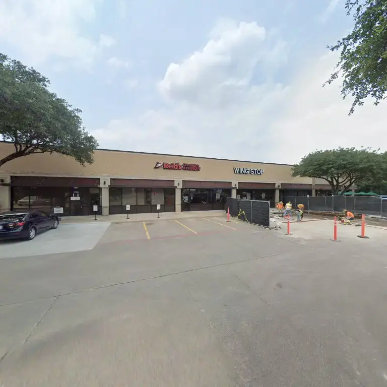 Reid's Cleaners & Laundry thumbnail 6